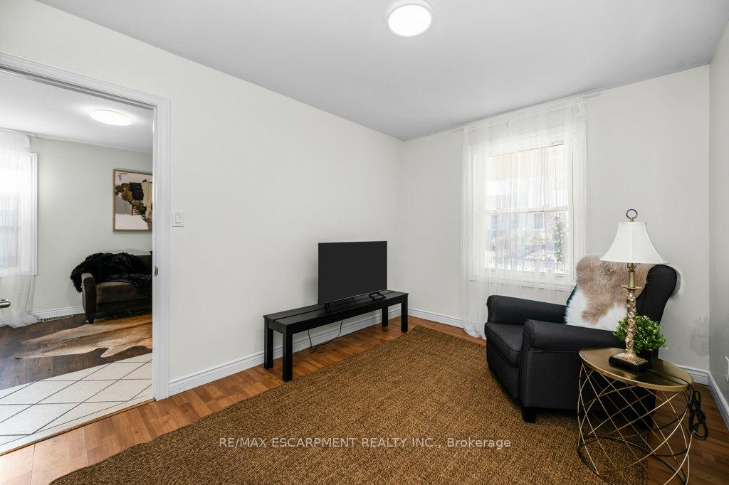 Photo 10 of 536 John Street N, Hamilton, North End — HOMEH