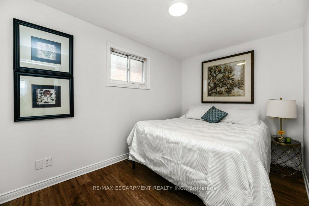 Photo 17 of 536 John Street N, Hamilton, North End — HOMEH