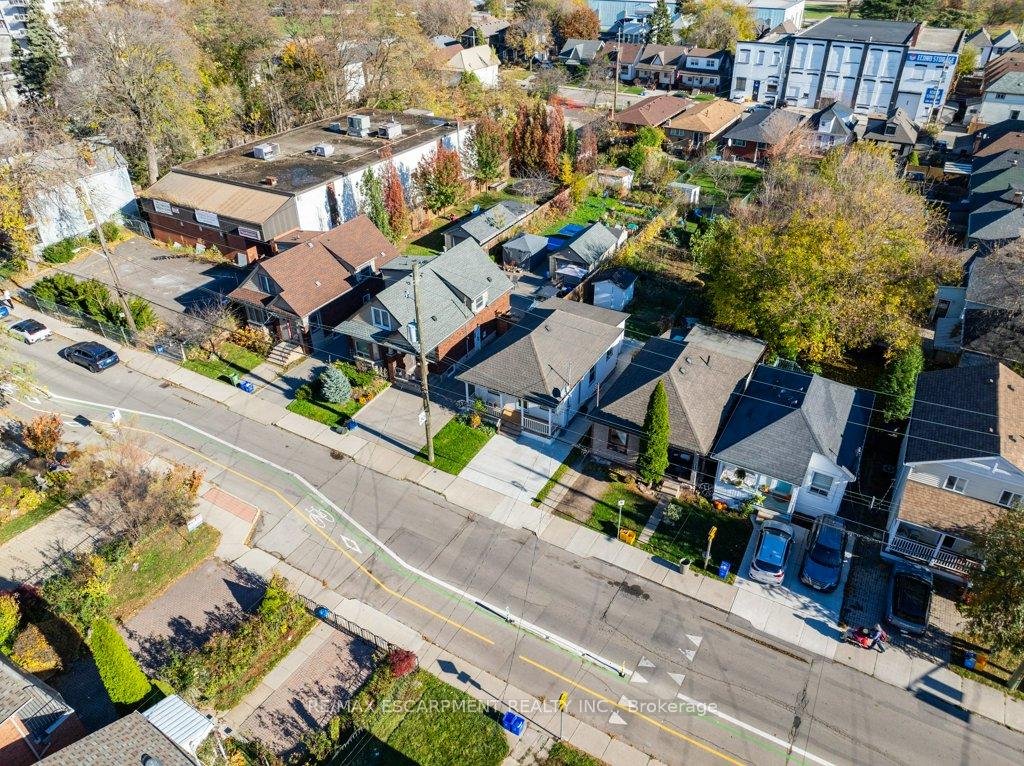 Photo 34 of 536 John Street N, Hamilton, North End — HOMEH