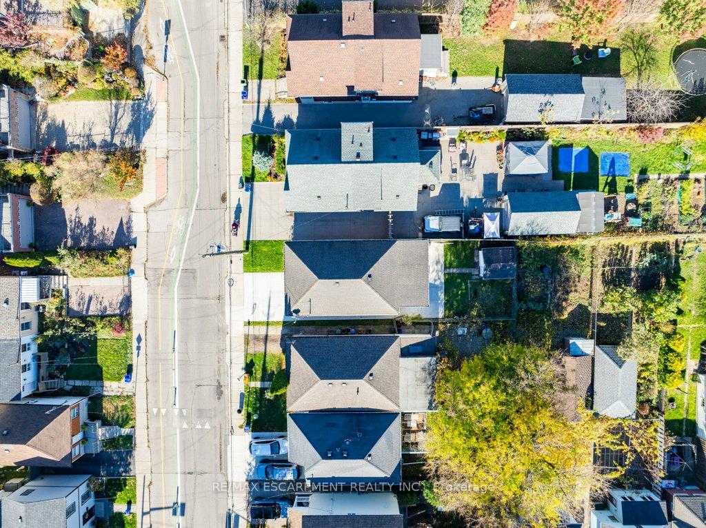 Photo 32 of 536 John Street N, Hamilton, North End — HOMEH
