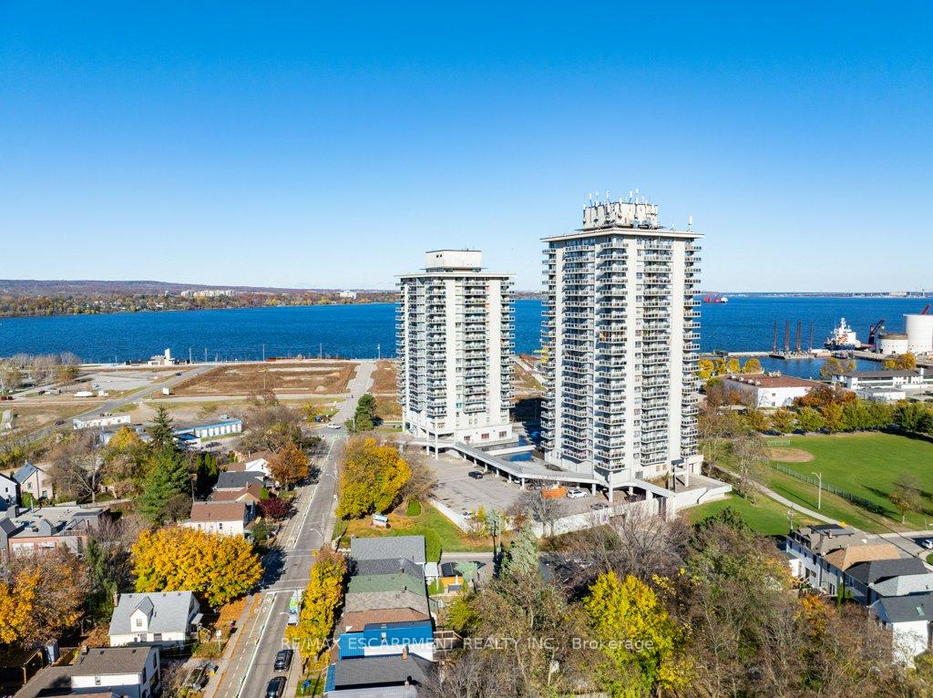 Photo 37 of 536 John Street N, Hamilton, North End — HOMEH