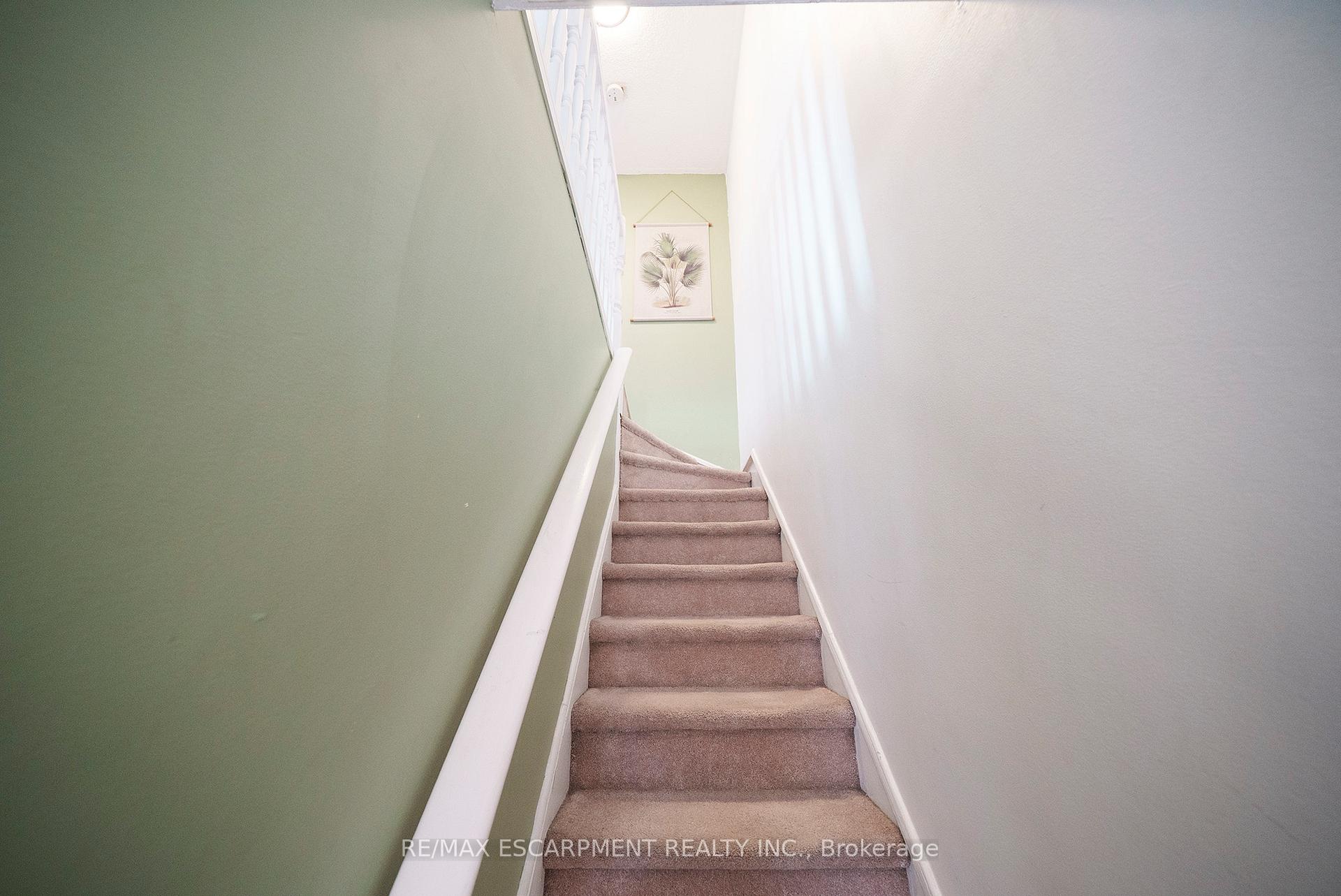 Photo 24 of 12 Edward Street, Hamilton, Gibson — HOMEH
