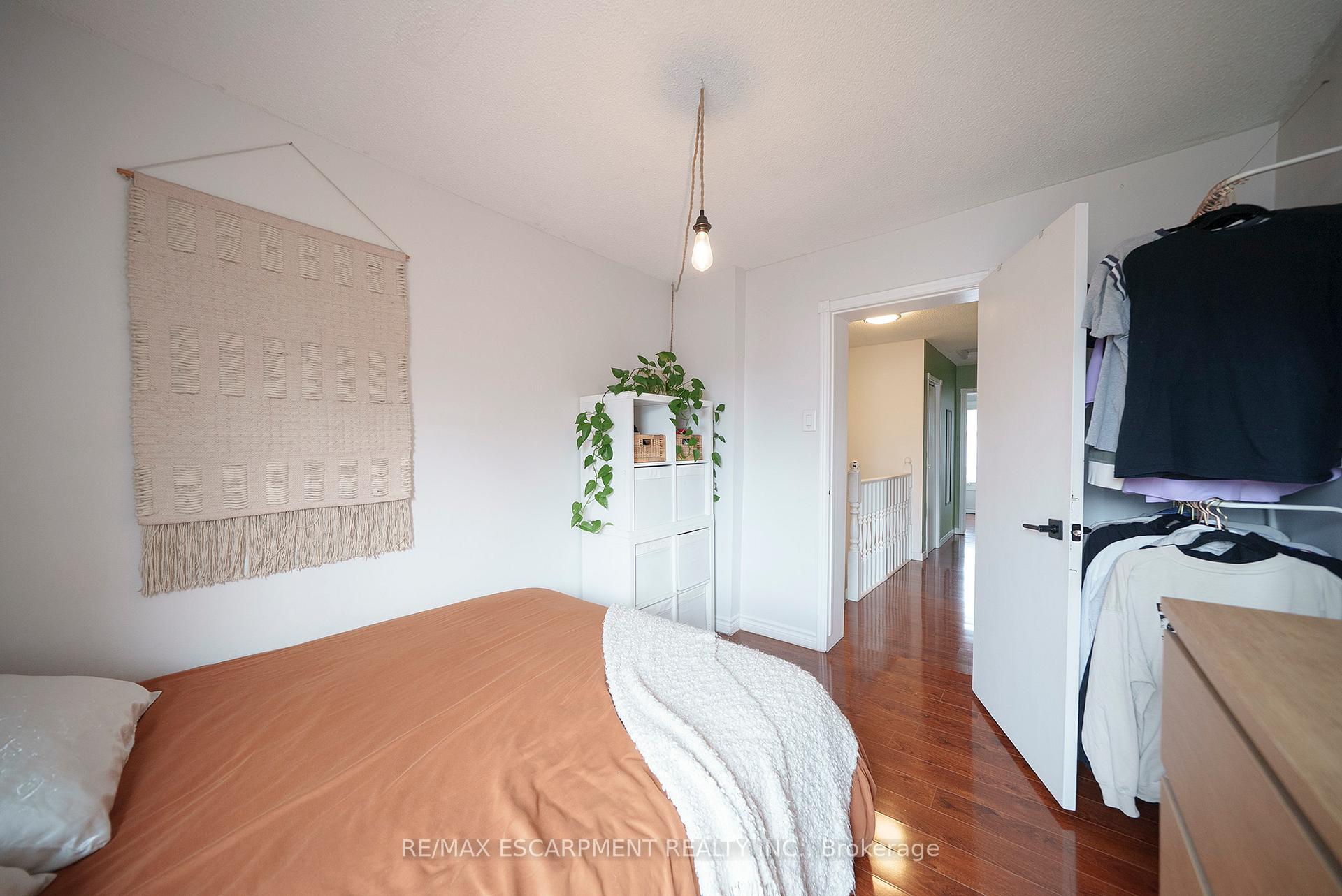 Photo 22 of 12 Edward Street, Hamilton, Gibson — HOMEH
