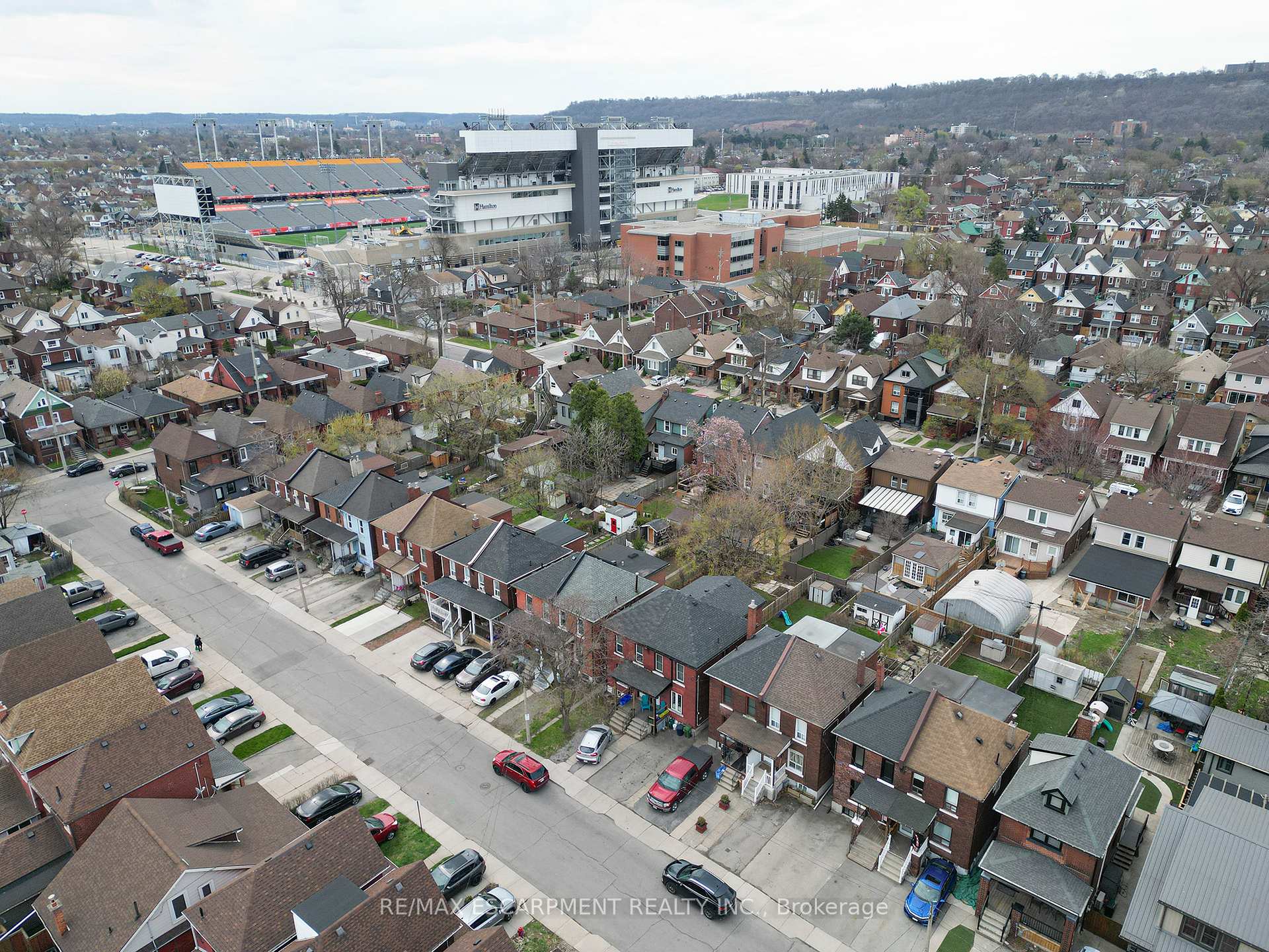 Photo 26 of 12 Edward Street, Hamilton, Gibson — HOMEH