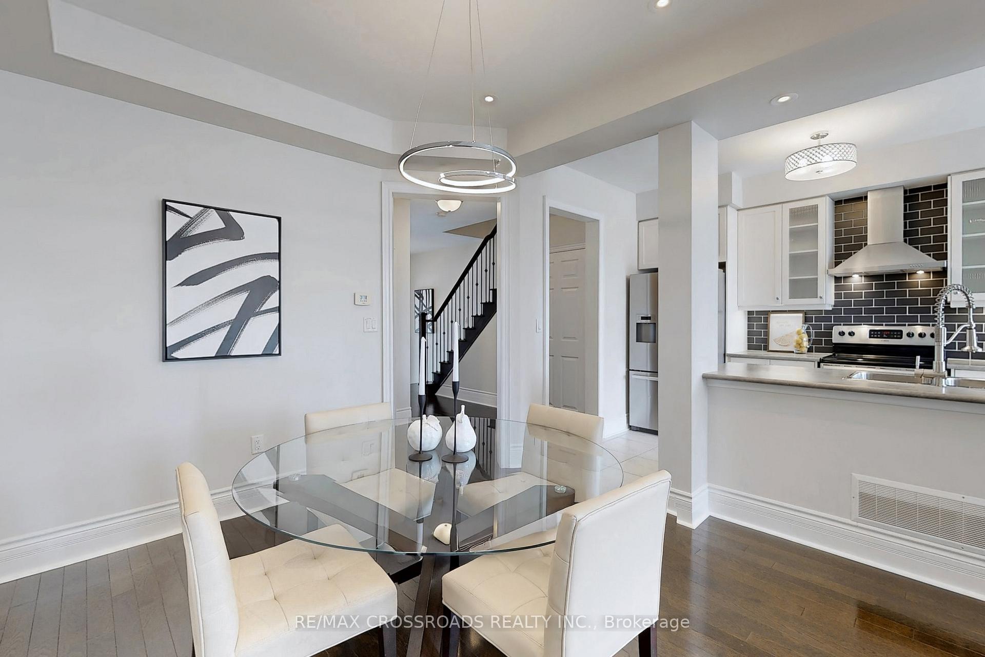 Photo 6 of 131 Staglin Court, Markham, Cathedraltown — HOMEH