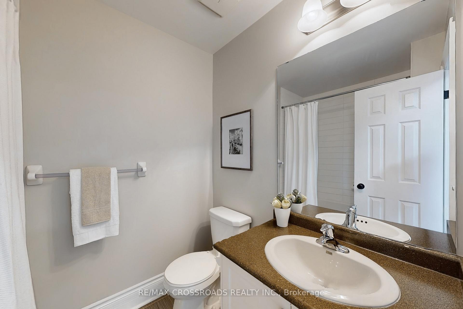 Photo 17 of 131 Staglin Court, Markham, Cathedraltown — HOMEH