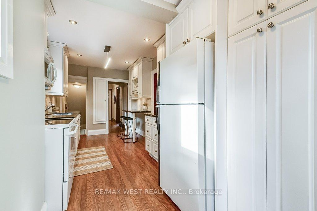 Photo 14 of 17 Wrenson Road, Toronto, Woodbine Corridor — HOMEH