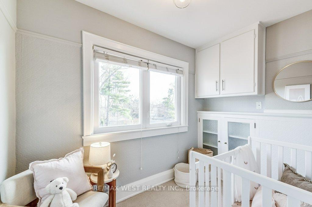 Photo 23 of 17 Wrenson Road, Toronto, Woodbine Corridor — HOMEH