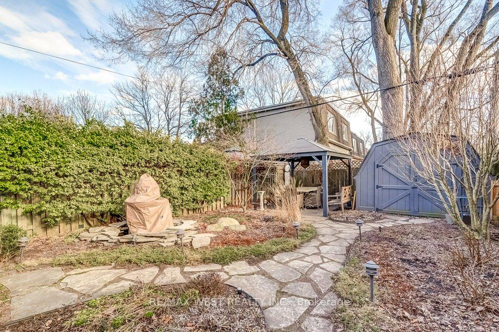 Photo 35 of 17 Wrenson Road, Toronto, Woodbine Corridor — HOMEH