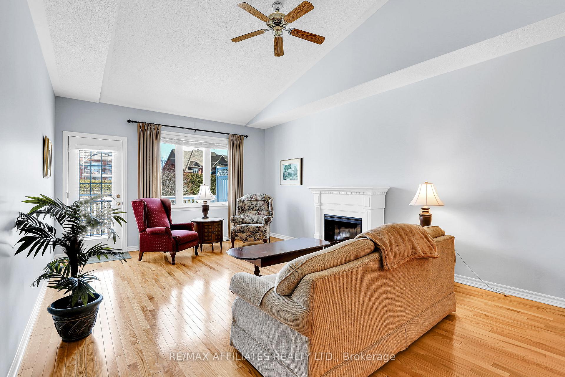 Photo 11 of 11 Eileen Crescent, Ottawa, Stittsville (Central) — HOMEH