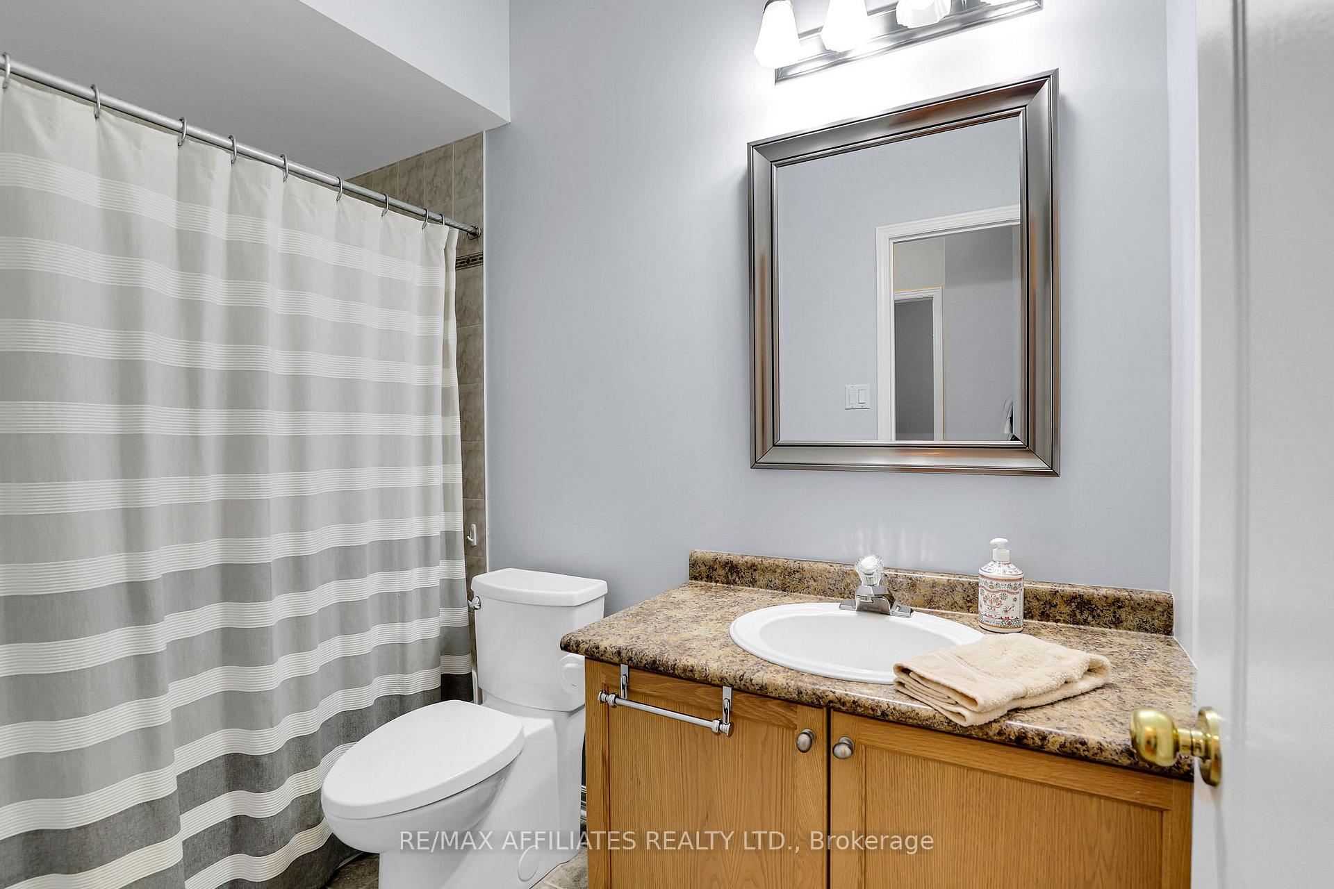 Photo 5 of 11 Eileen Crescent, Ottawa, Stittsville (Central) — HOMEH