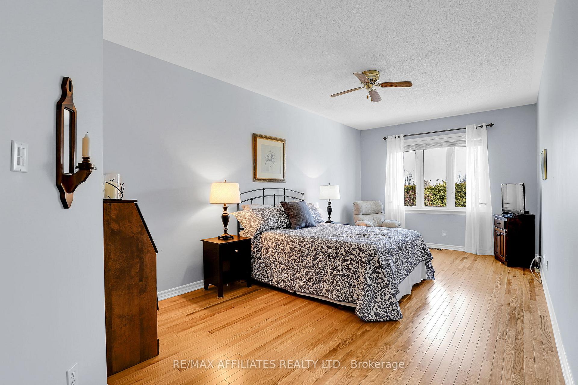 Photo 33 of 11 Eileen Crescent, Ottawa, Stittsville (Central) — HOMEH