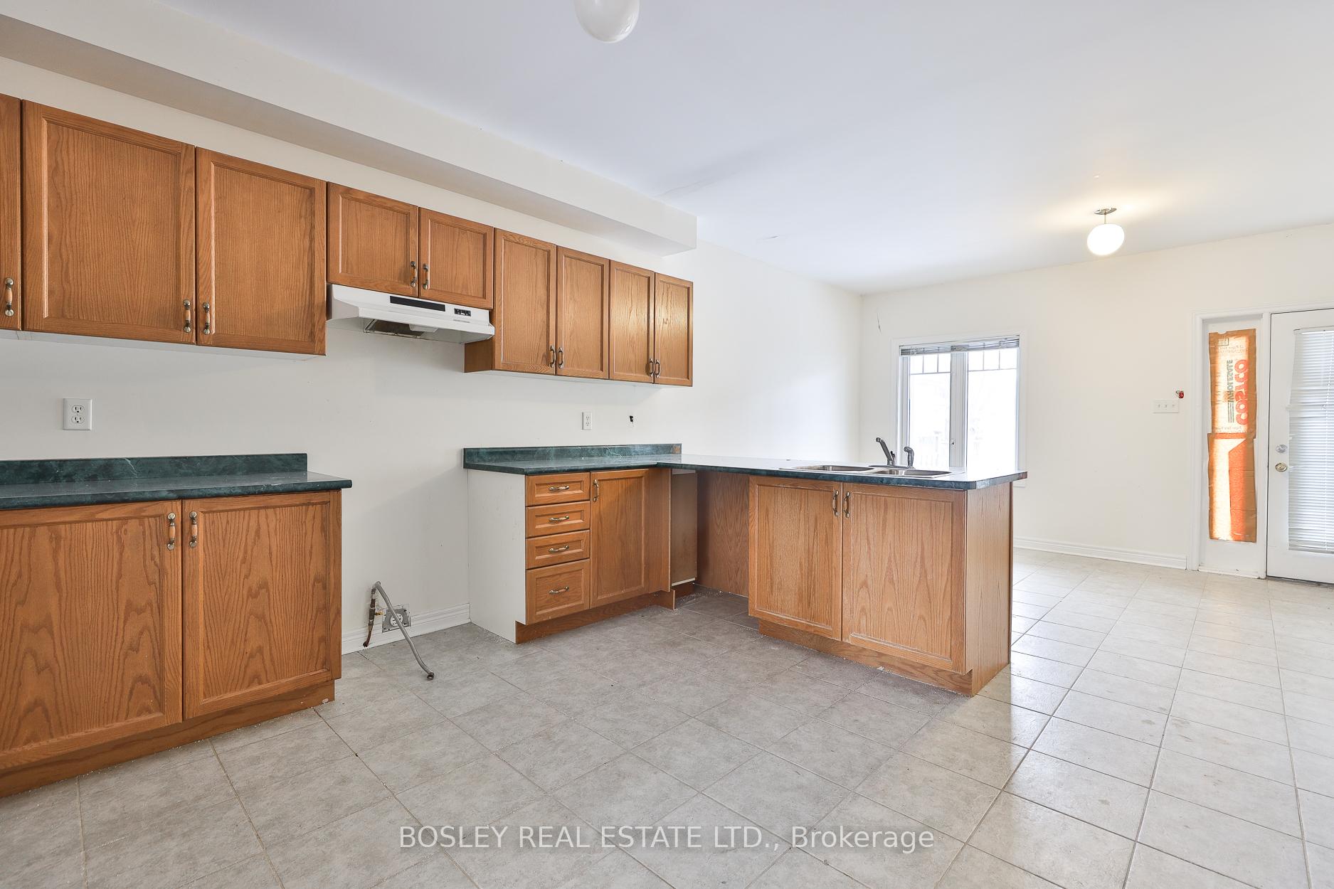 Photo 15 of 22 Milroy Lane, Markham, Cornell — HOMEH