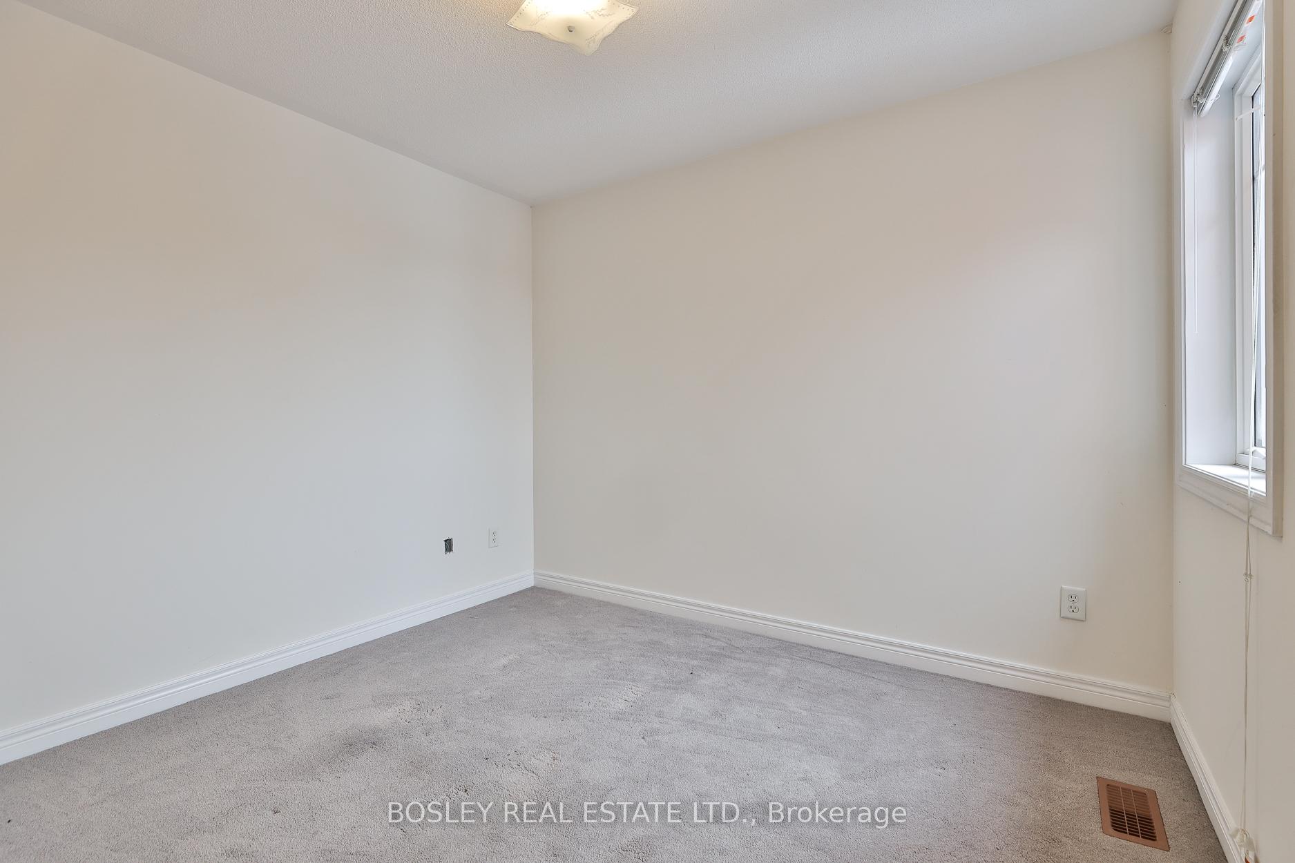 Photo 20 of 22 Milroy Lane, Markham, Cornell — HOMEH