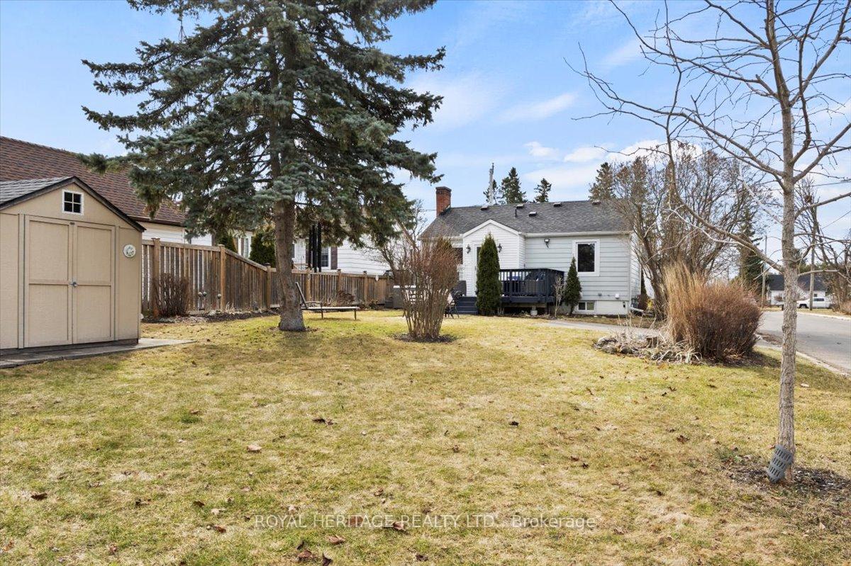 Photo 15 of 12 Veterans Avenue, Clarington, Bowmanville — HOMEH