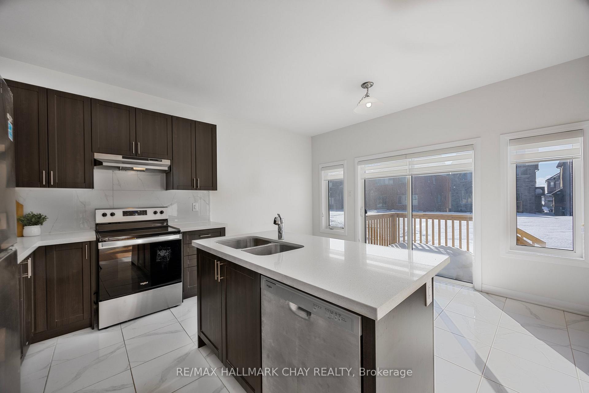 Photo 3 of 1265 Stevens Road, Innisfil, Rural Innisfil — HOMEH