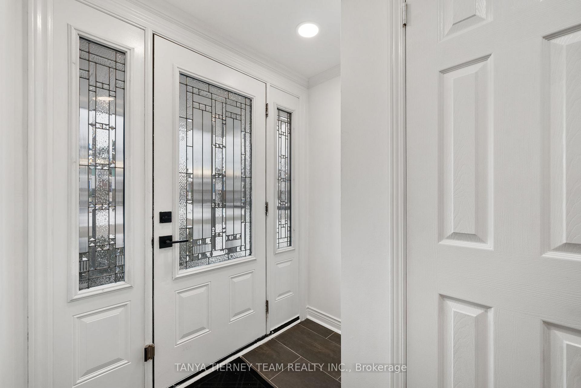Photo 16 of 21 Archer Drive, Ajax, South East — HOMEH