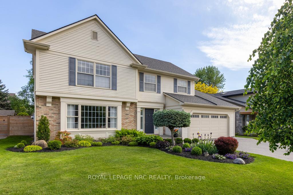 Photo 2 of 6 Breckenridge Boulevard, St. Catharines, Grapeview — HOMEH