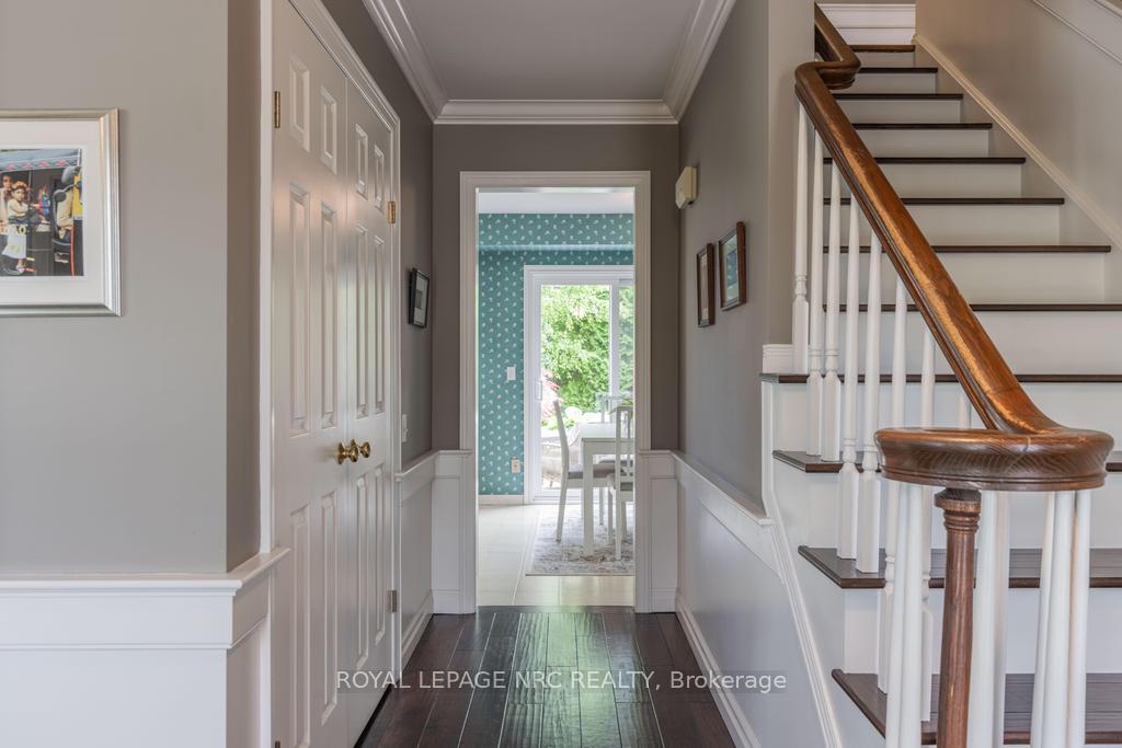 Photo 3 of 6 Breckenridge Boulevard, St. Catharines, Grapeview — HOMEH