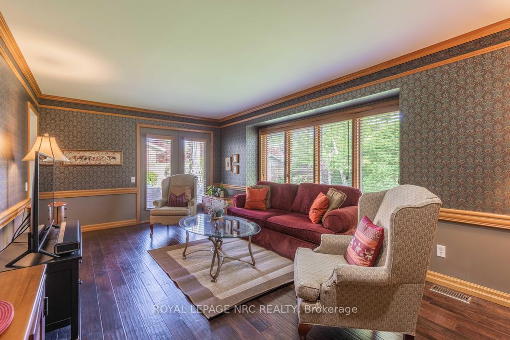 Photo 24 of 6 Breckenridge Boulevard, St. Catharines, Grapeview — HOMEH