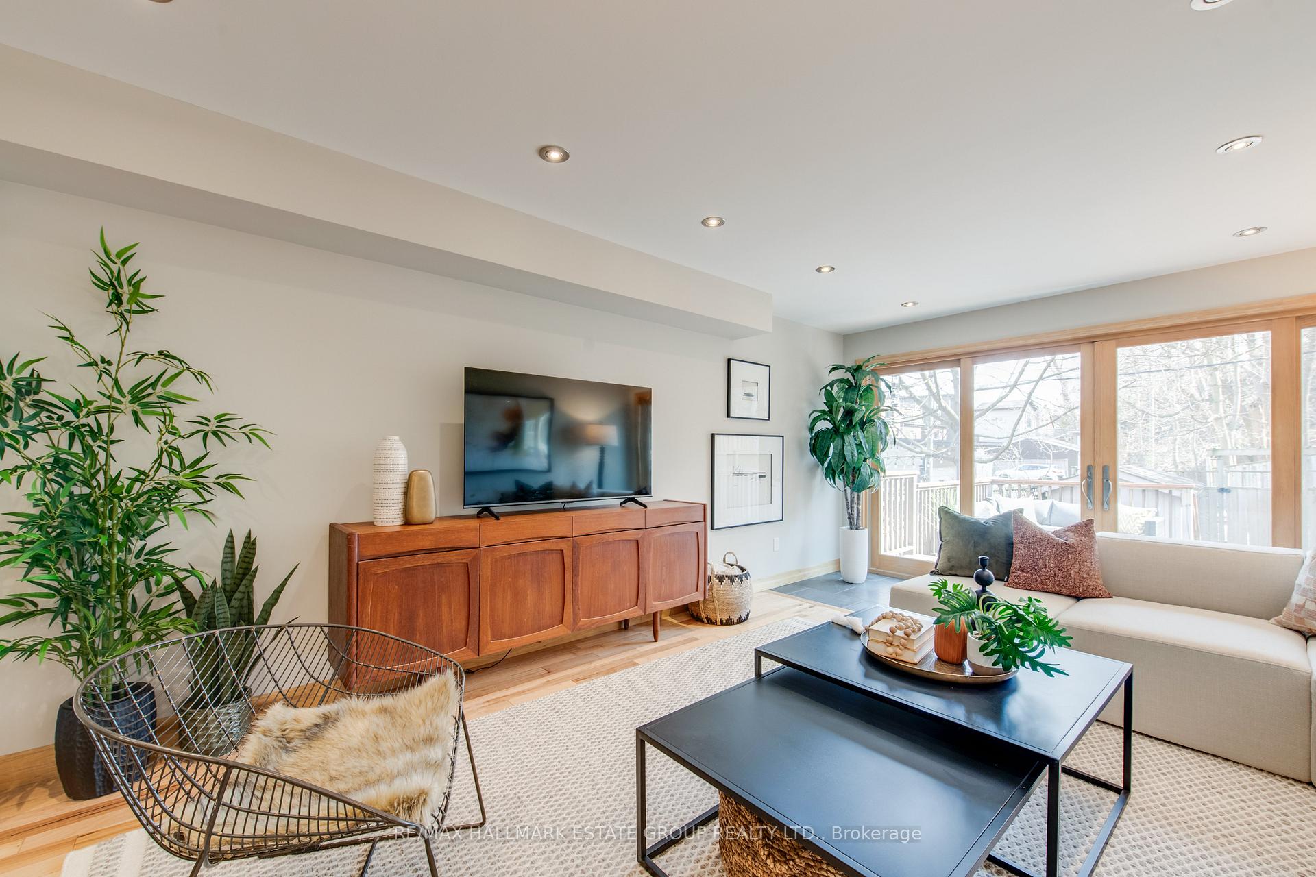 Photo 7 of 21 Harriet Street, Toronto, South Riverdale — HOMEH