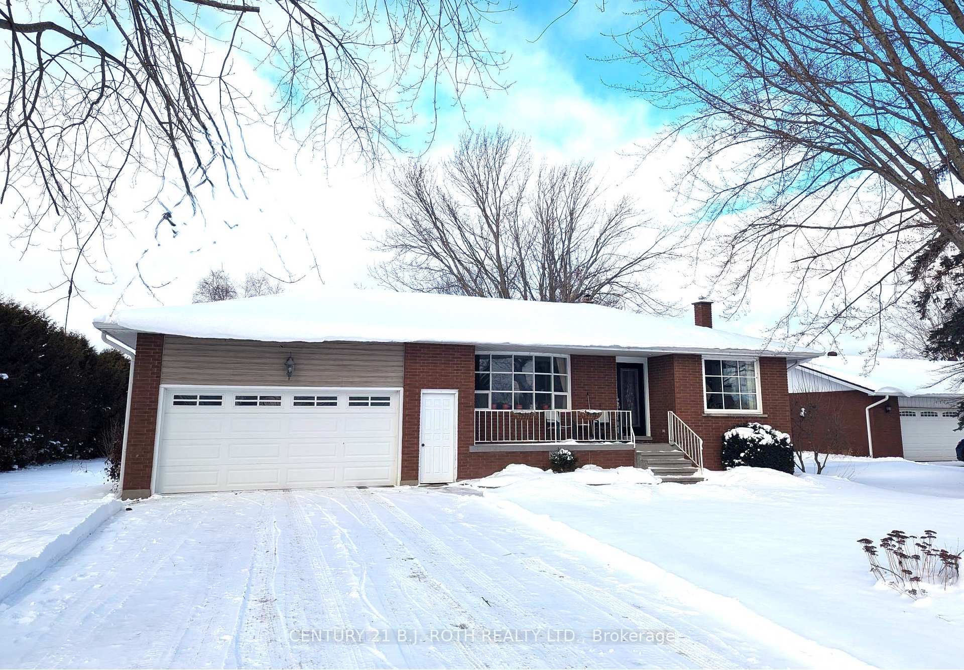 Photo 1 of 1304 10th Line, Innisfil, Rural Innisfil — HOMEH