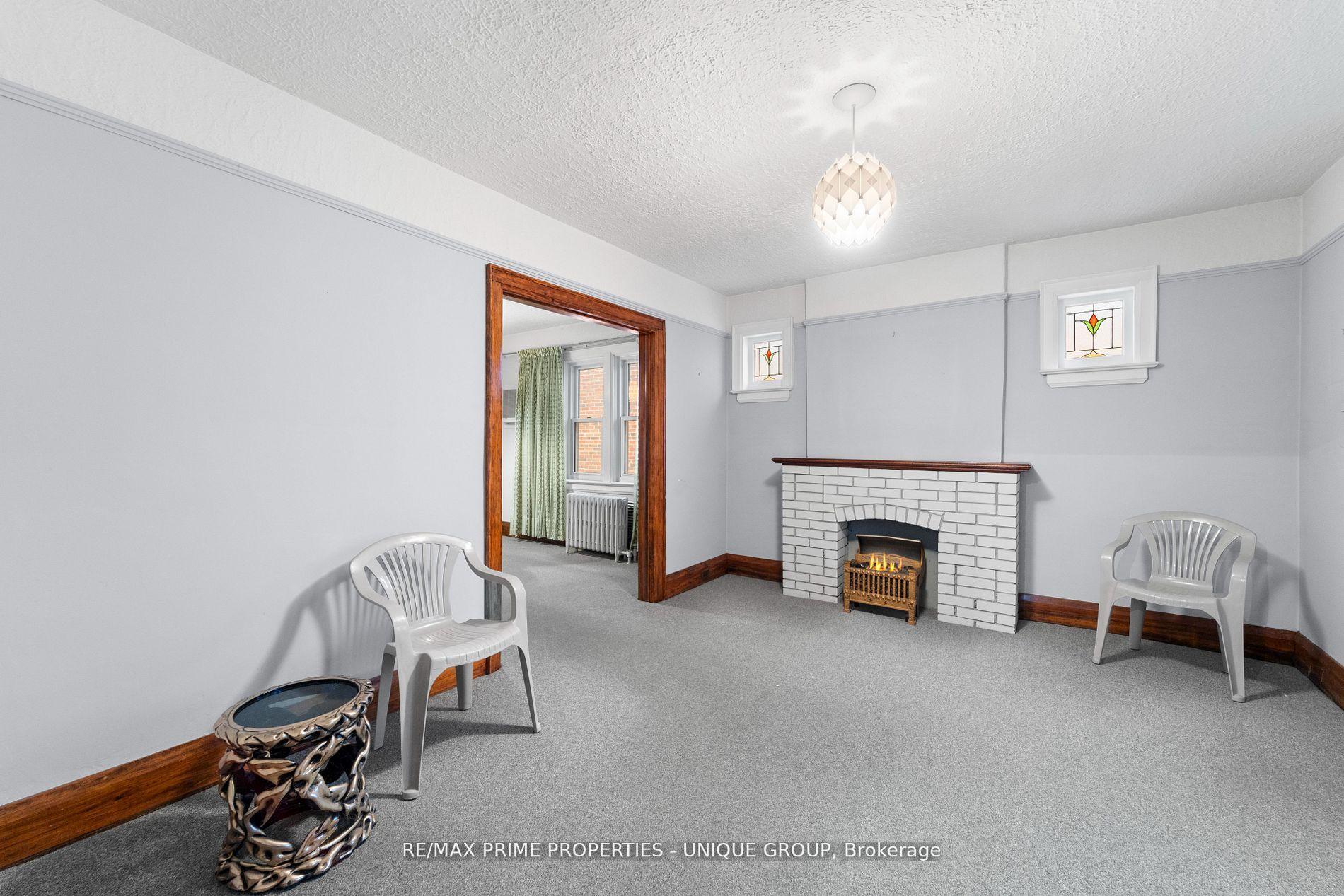 Photo 6 of 174 Gamble Avenue, Toronto, East York — HOMEH