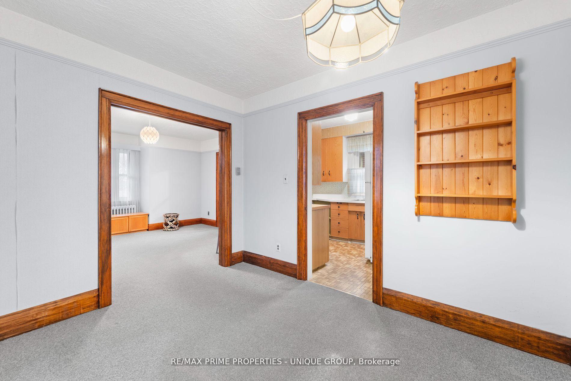 Photo 8 of 174 Gamble Avenue, Toronto, East York — HOMEH