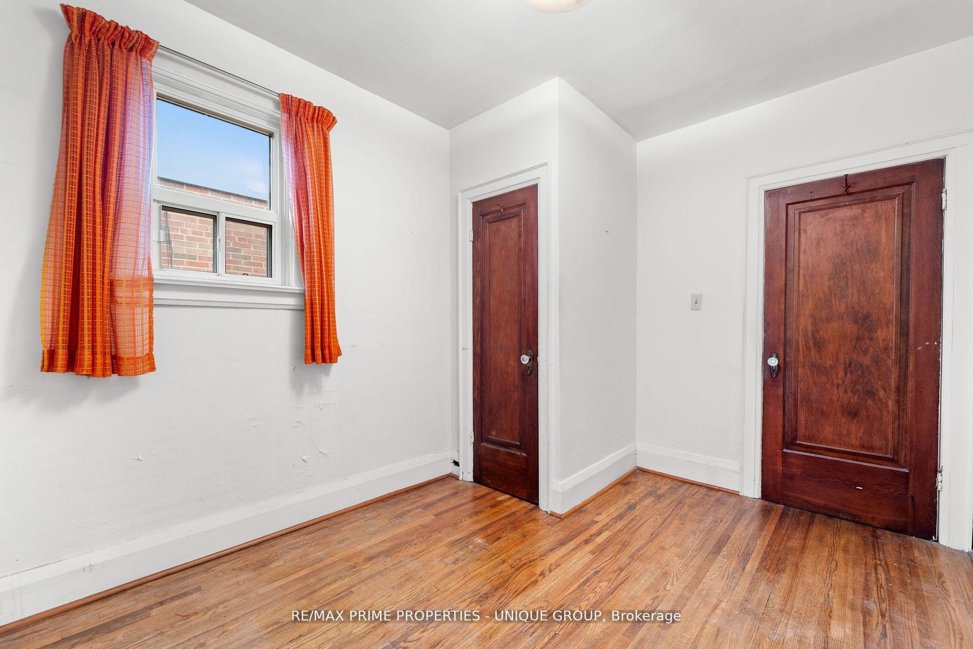 Photo 25 of 174 Gamble Avenue, Toronto, East York — HOMEH