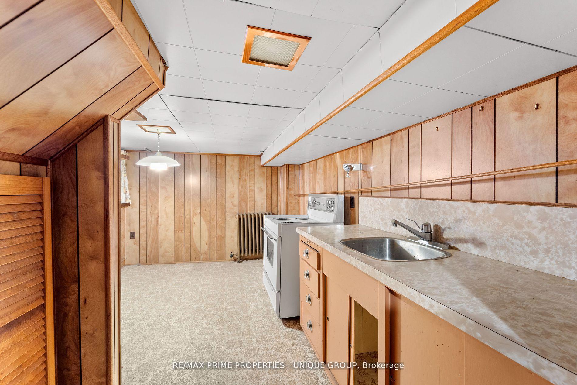Photo 30 of 174 Gamble Avenue, Toronto, East York — HOMEH