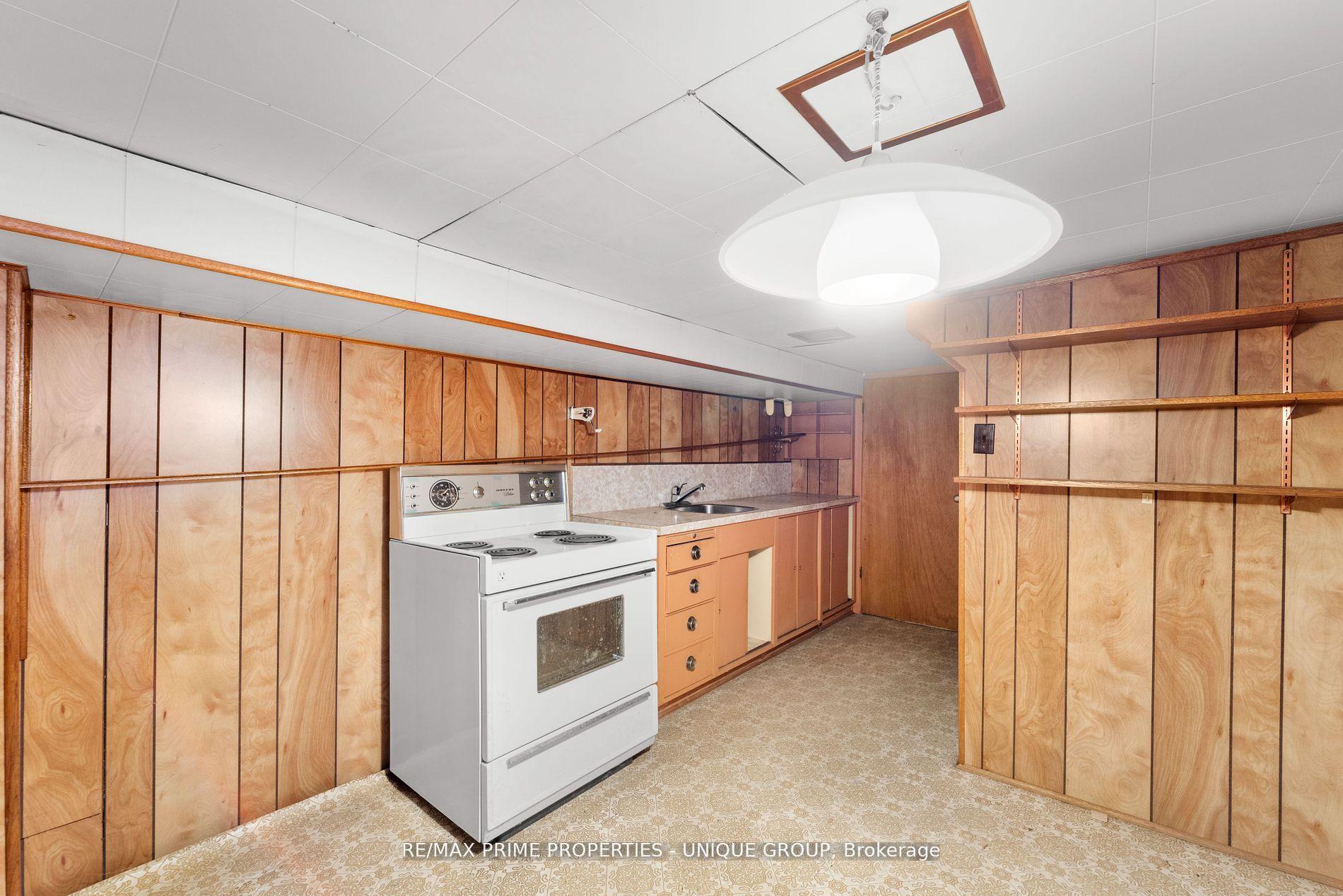 Photo 29 of 174 Gamble Avenue, Toronto, East York — HOMEH