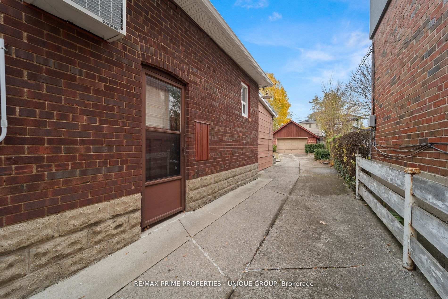 Photo 32 of 174 Gamble Avenue, Toronto, East York — HOMEH
