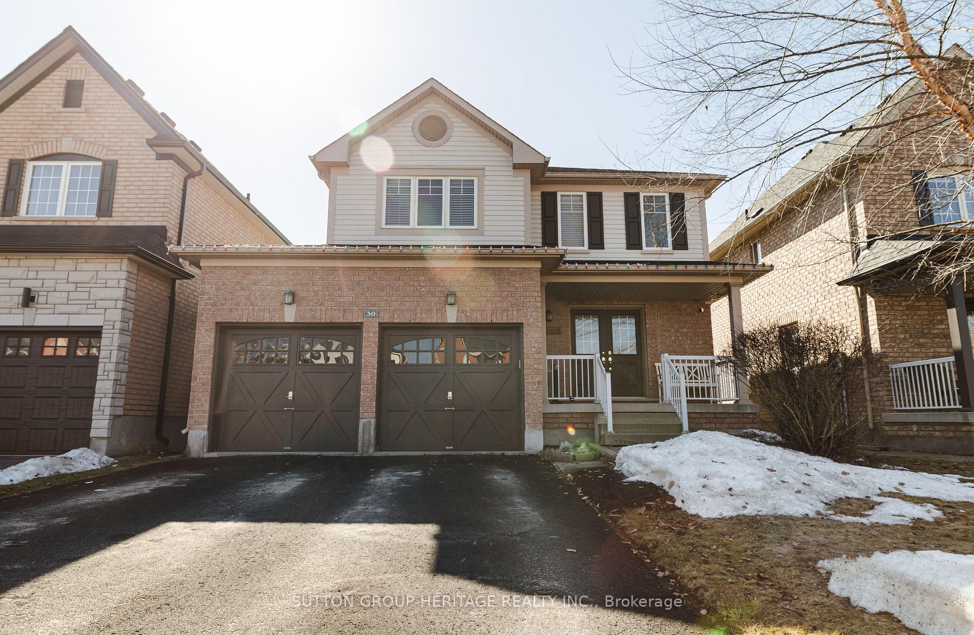 Photo 5 of 30 Russell Barton Lane, Uxbridge — HOMEH