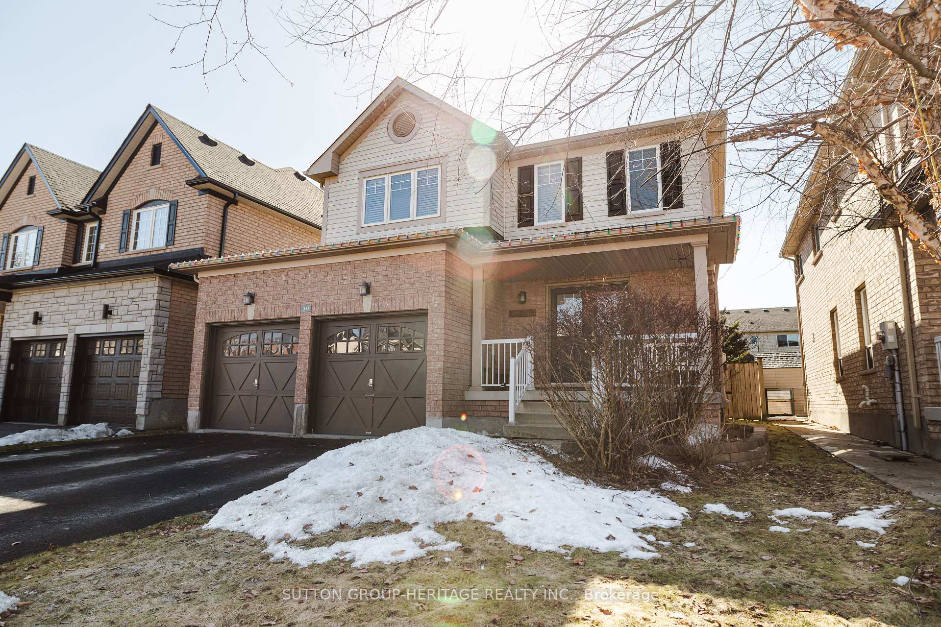Photo 3 of 30 Russell Barton Lane, Uxbridge — HOMEH
