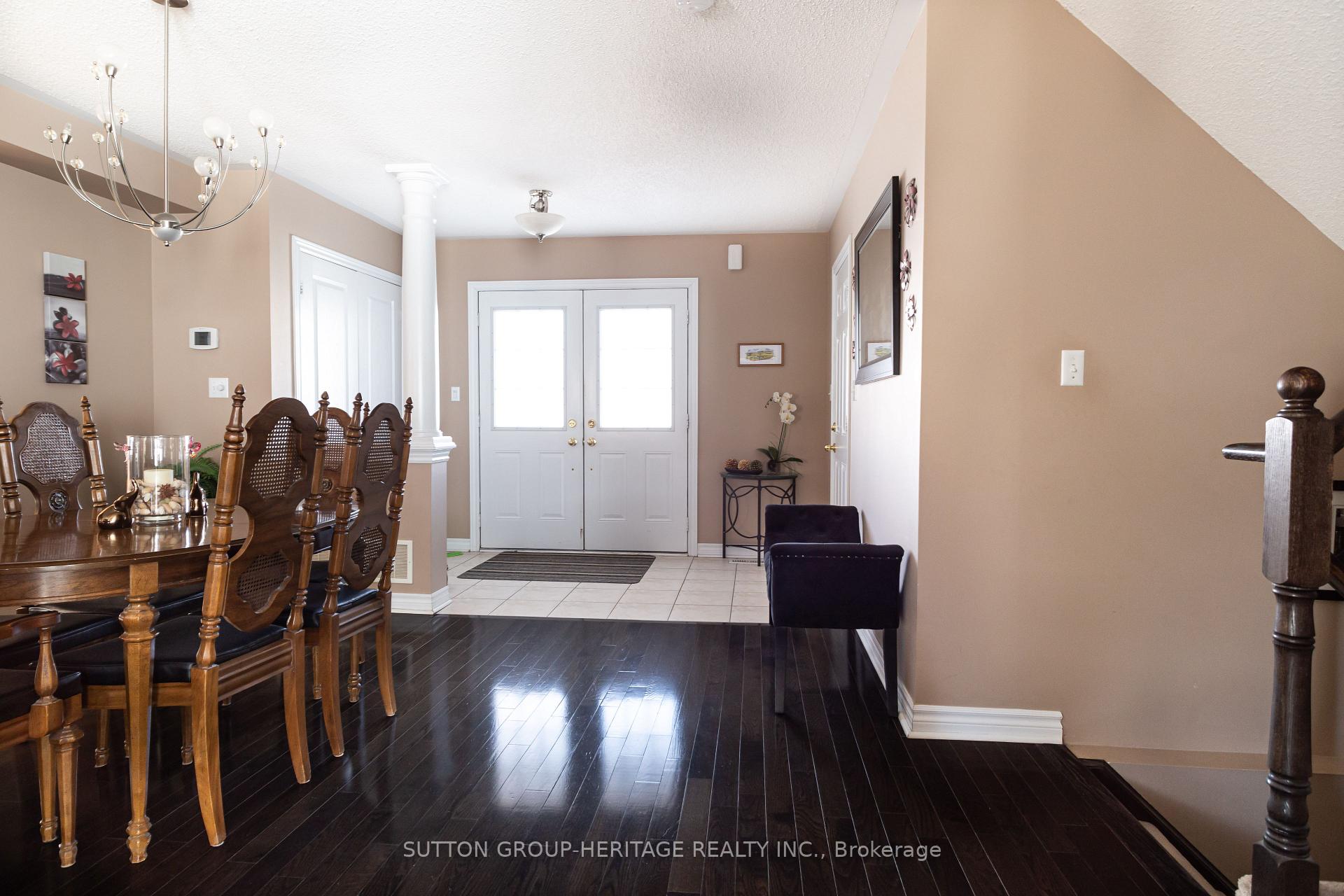 Photo 8 of 30 Russell Barton Lane, Uxbridge — HOMEH