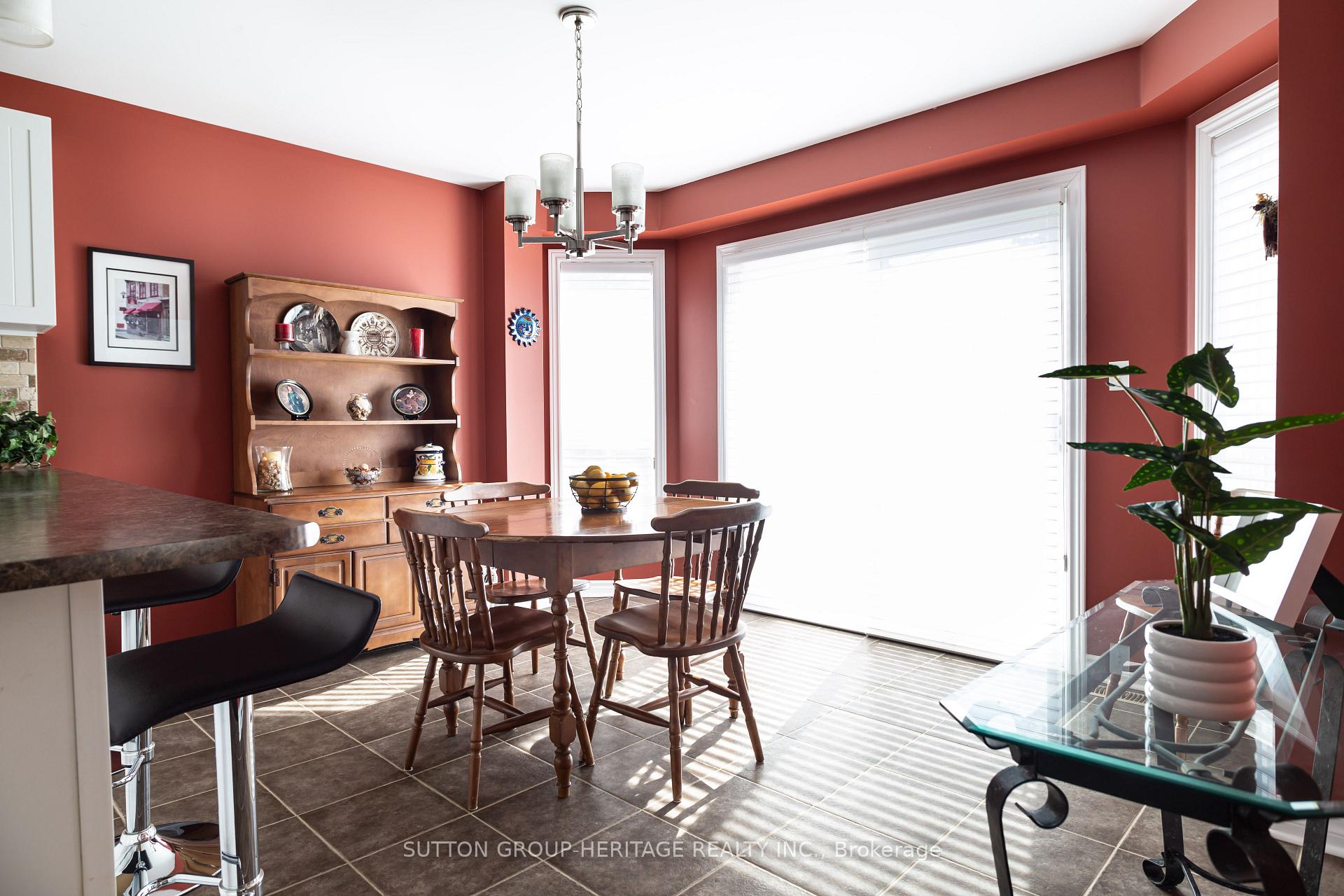 Photo 2 of 30 Russell Barton Lane, Uxbridge — HOMEH
