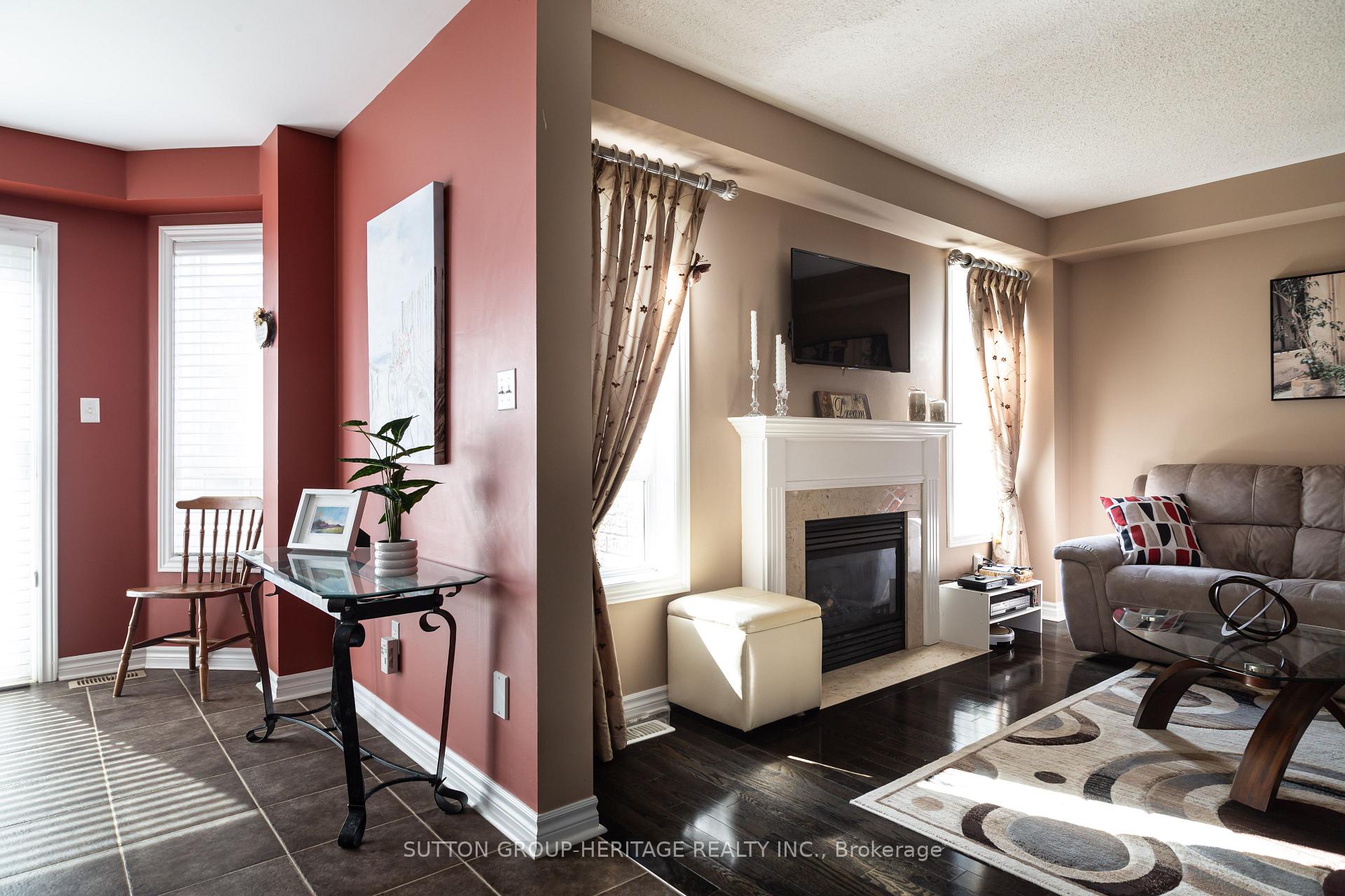 Photo 17 of 30 Russell Barton Lane, Uxbridge — HOMEH