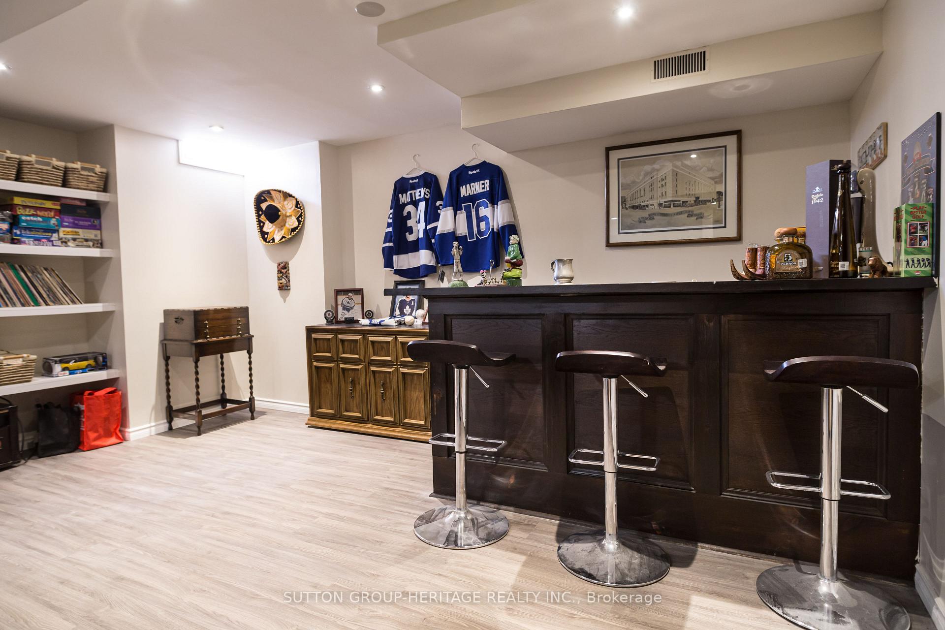 Photo 22 of 30 Russell Barton Lane, Uxbridge — HOMEH