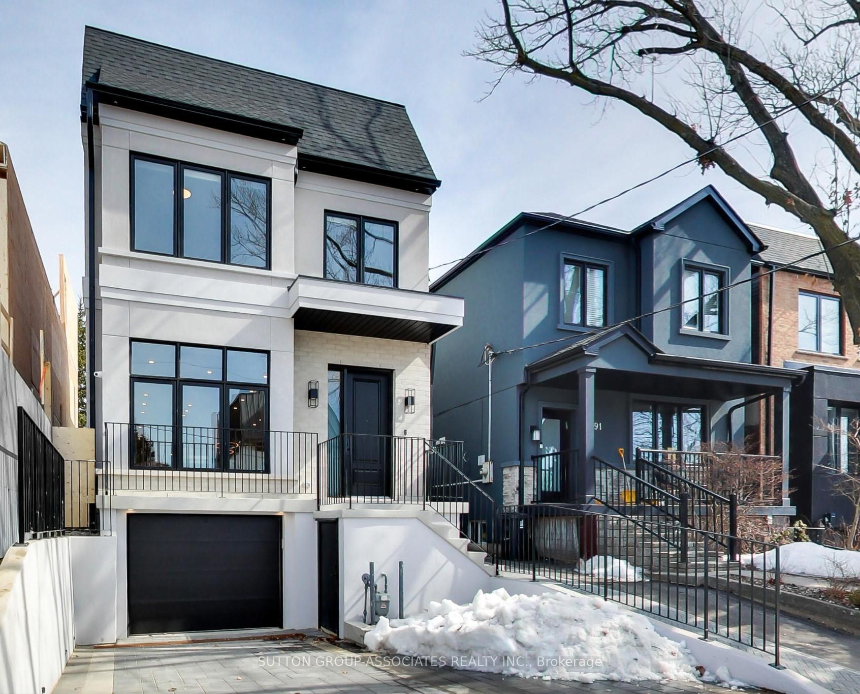 Front of 393 Winnett Avenue
