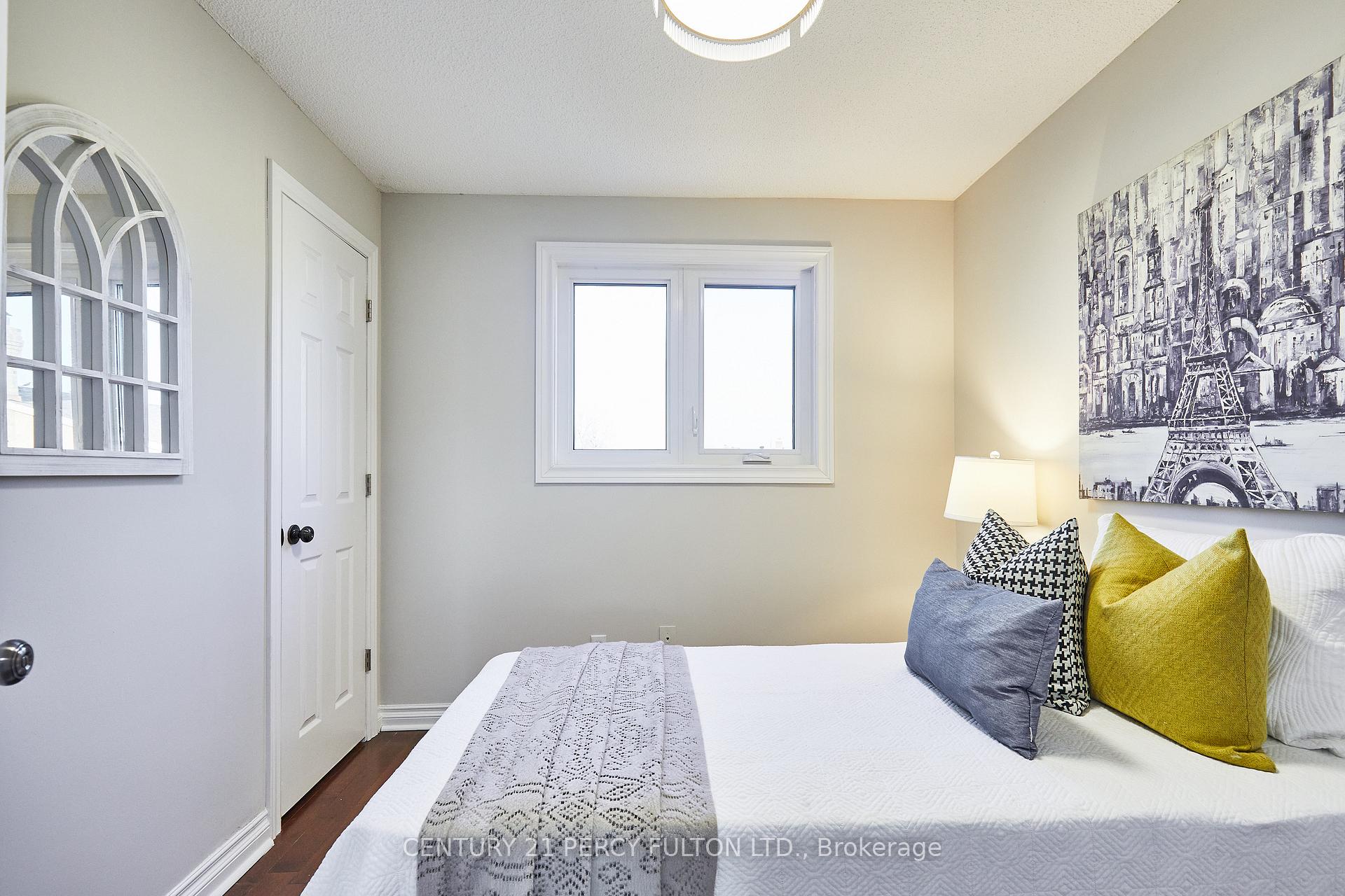 Photo 25 of 605 Beckworth Square, Pickering, Amberlea — HOMEH