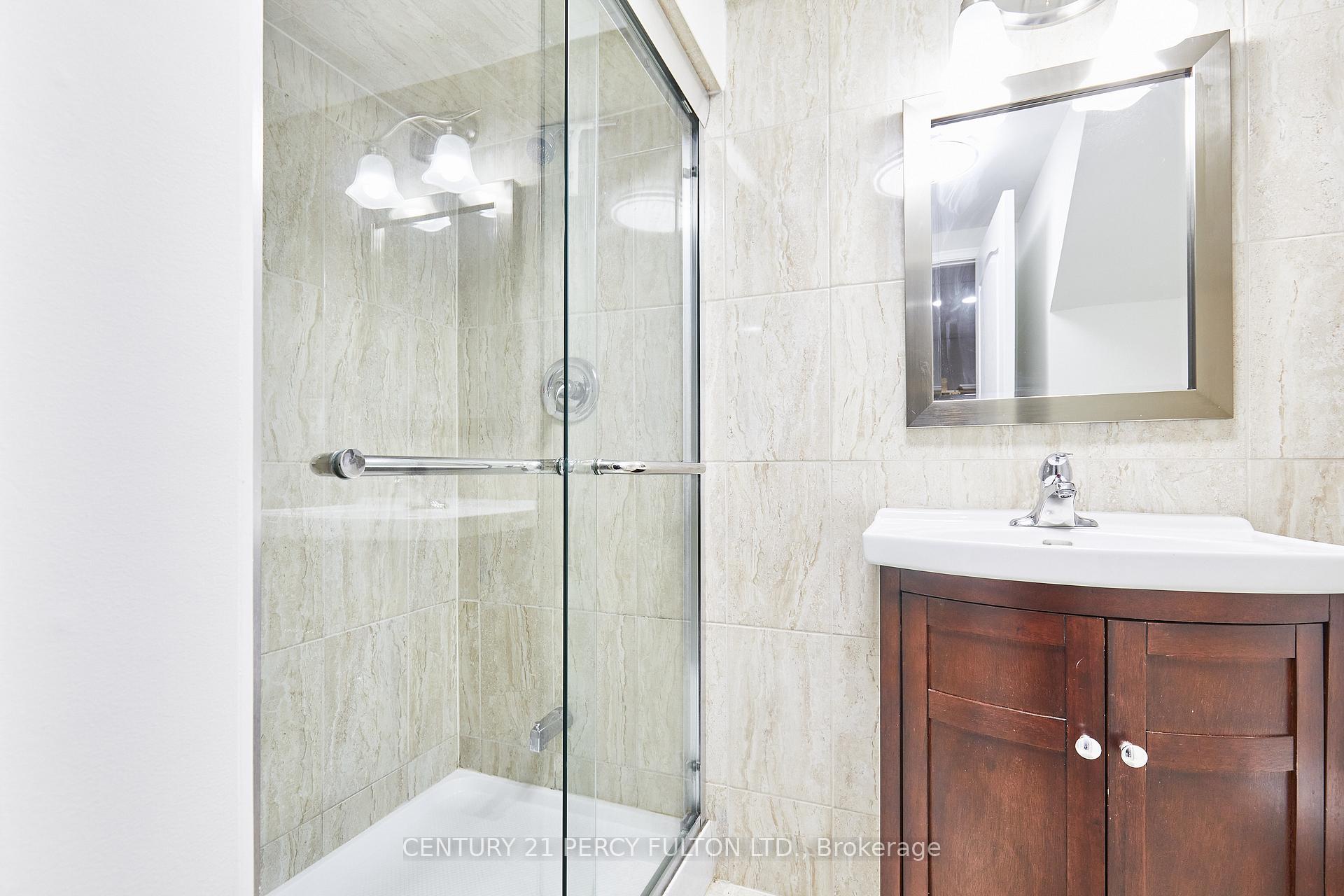 Photo 9 of 605 Beckworth Square, Pickering, Amberlea — HOMEH