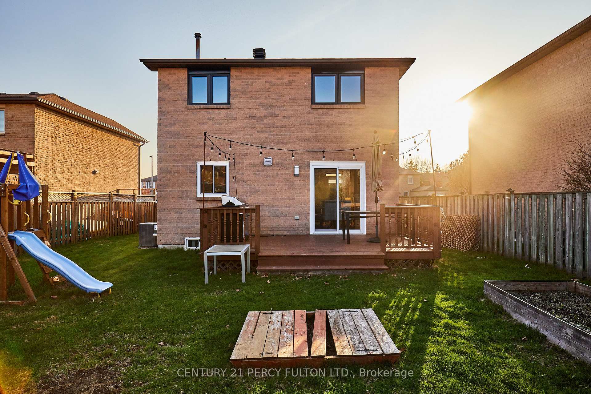 Photo 32 of 605 Beckworth Square, Pickering, Amberlea — HOMEH