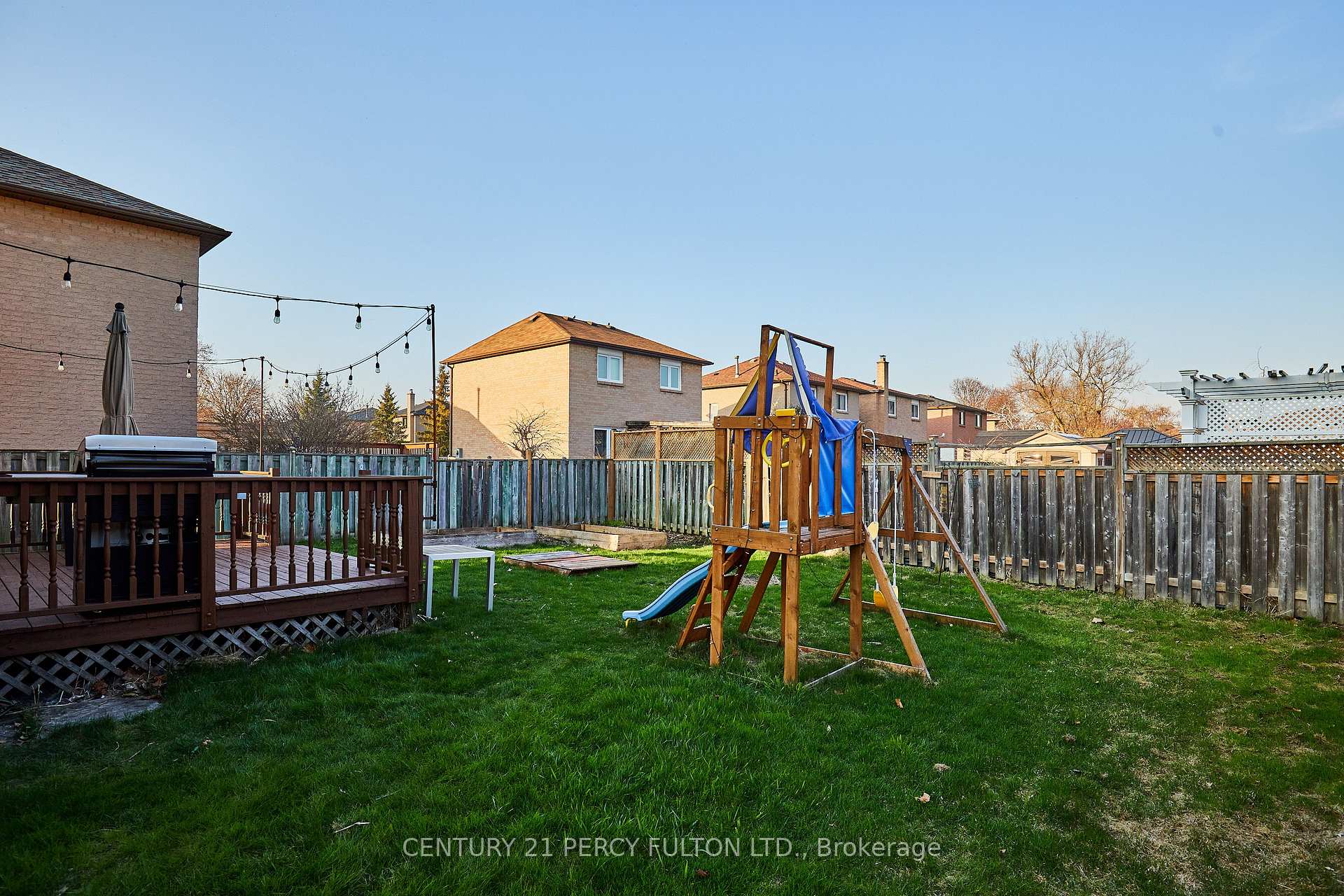 Photo 28 of 605 Beckworth Square, Pickering, Amberlea — HOMEH