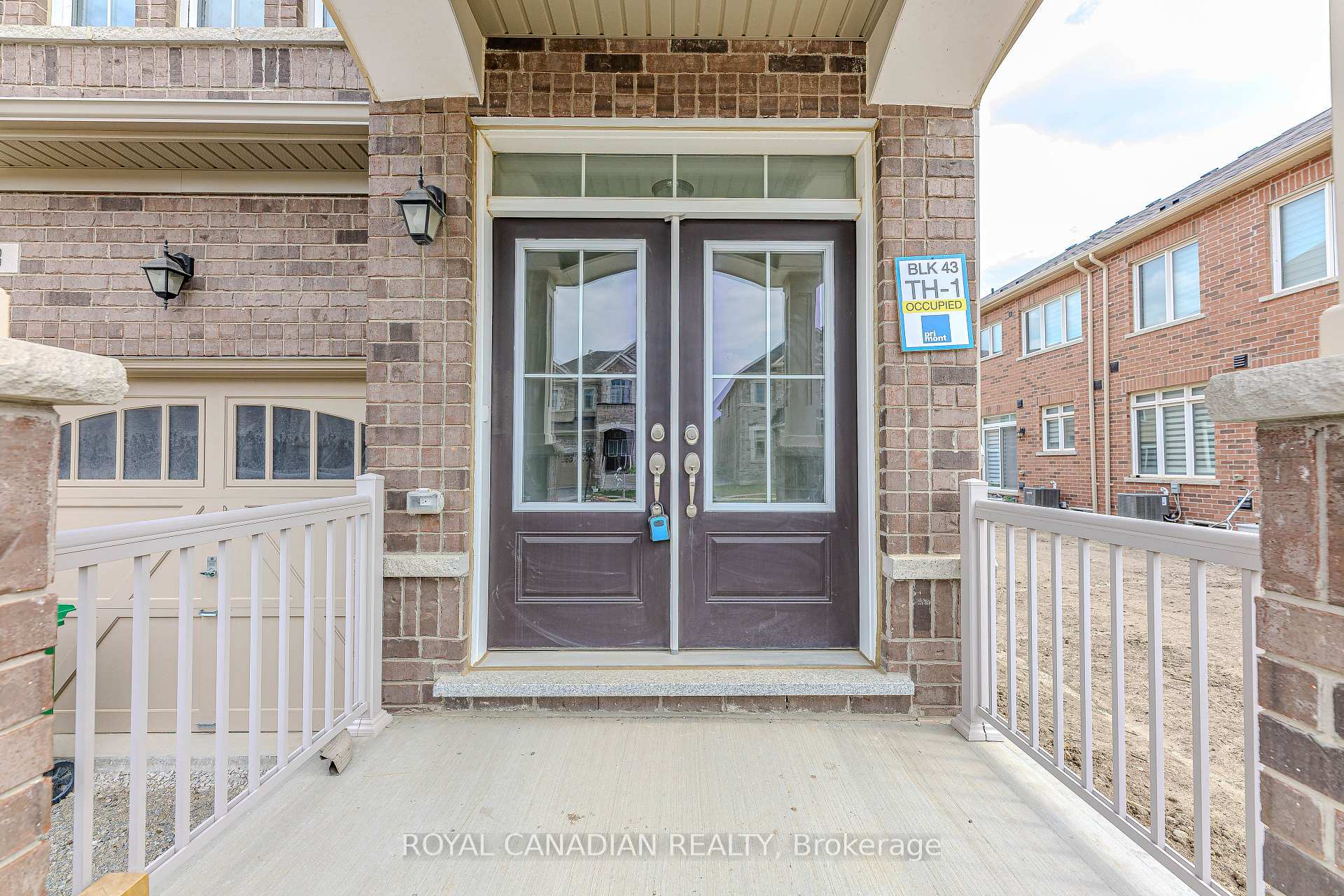 Photo 2 of 3 Royal Fern Crescent, Caledon, Rural Caledon — HOMEH