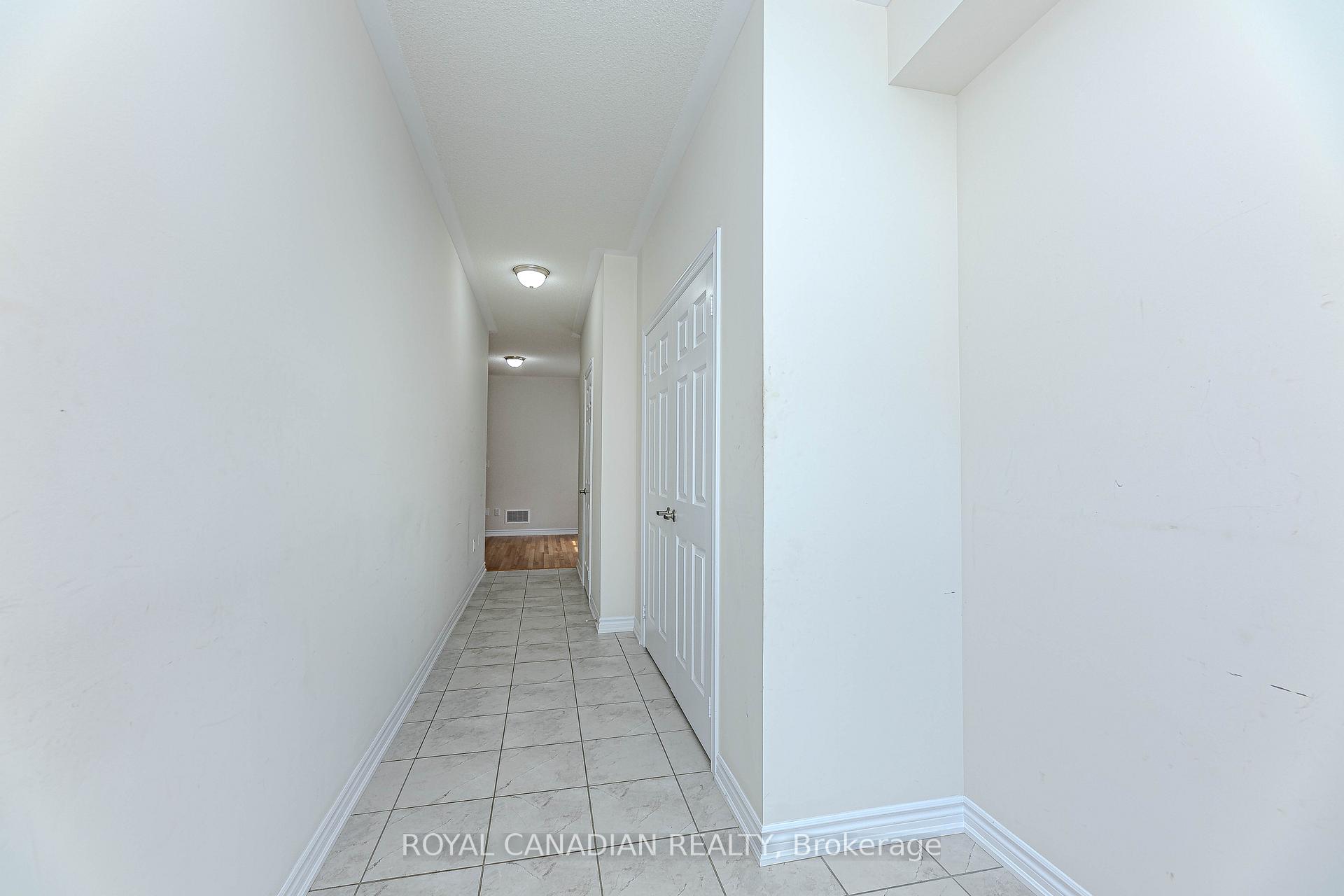 Photo 4 of 3 Royal Fern Crescent, Caledon, Rural Caledon — HOMEH