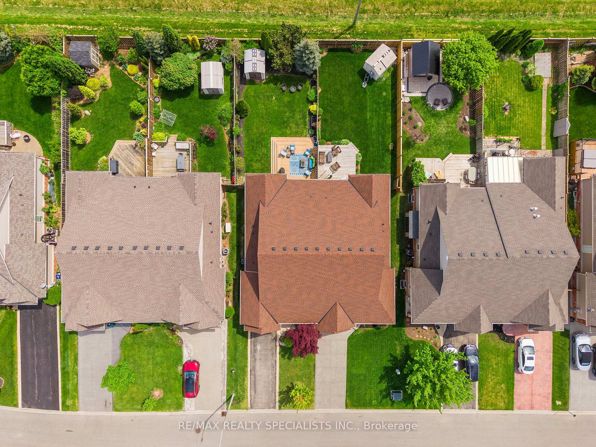 Photo 1 of 4324 Lindsey Crescent, Lincoln, Beamsville — HOMEH