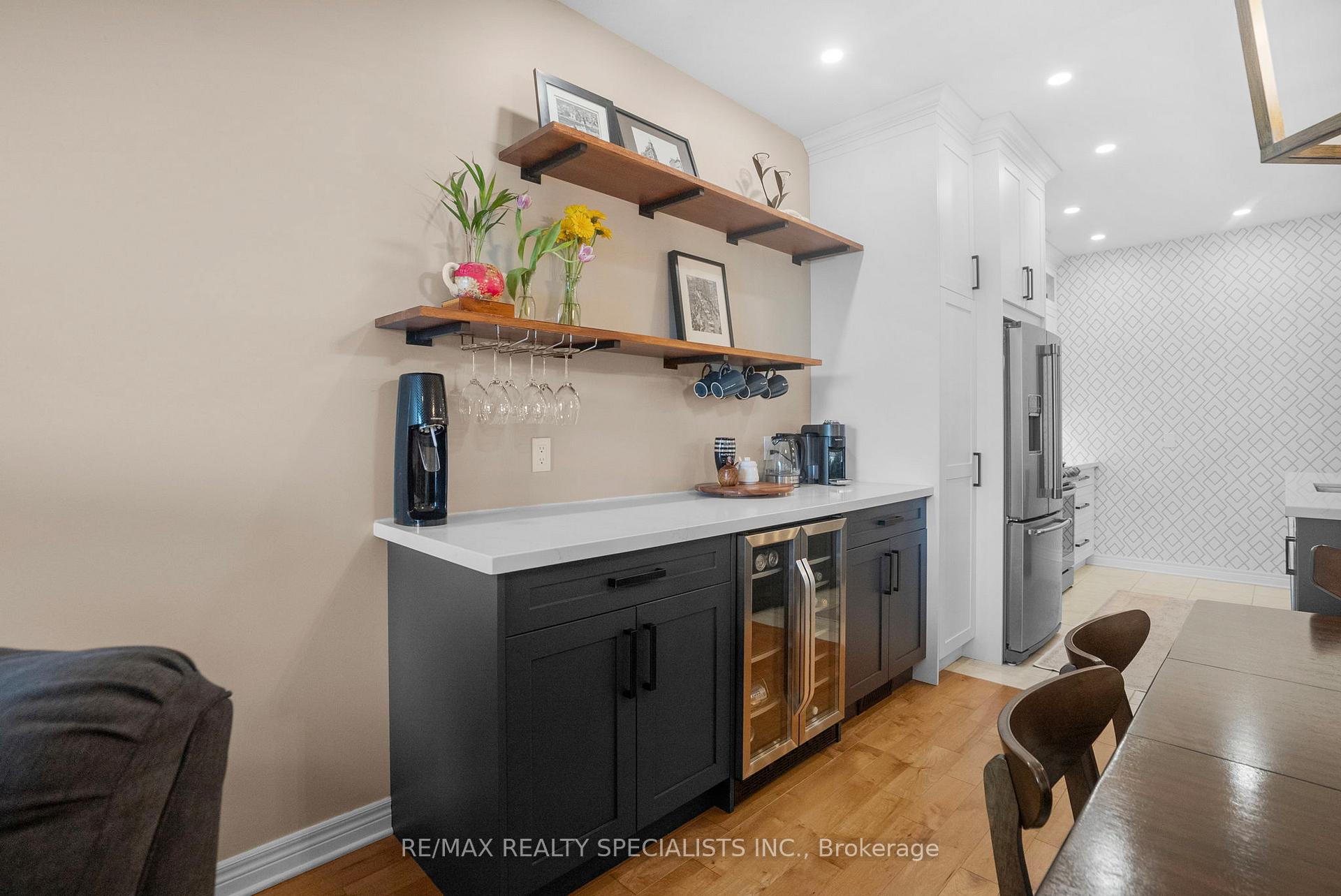 Photo 12 of 4324 Lindsey Crescent, Lincoln, Beamsville — HOMEH