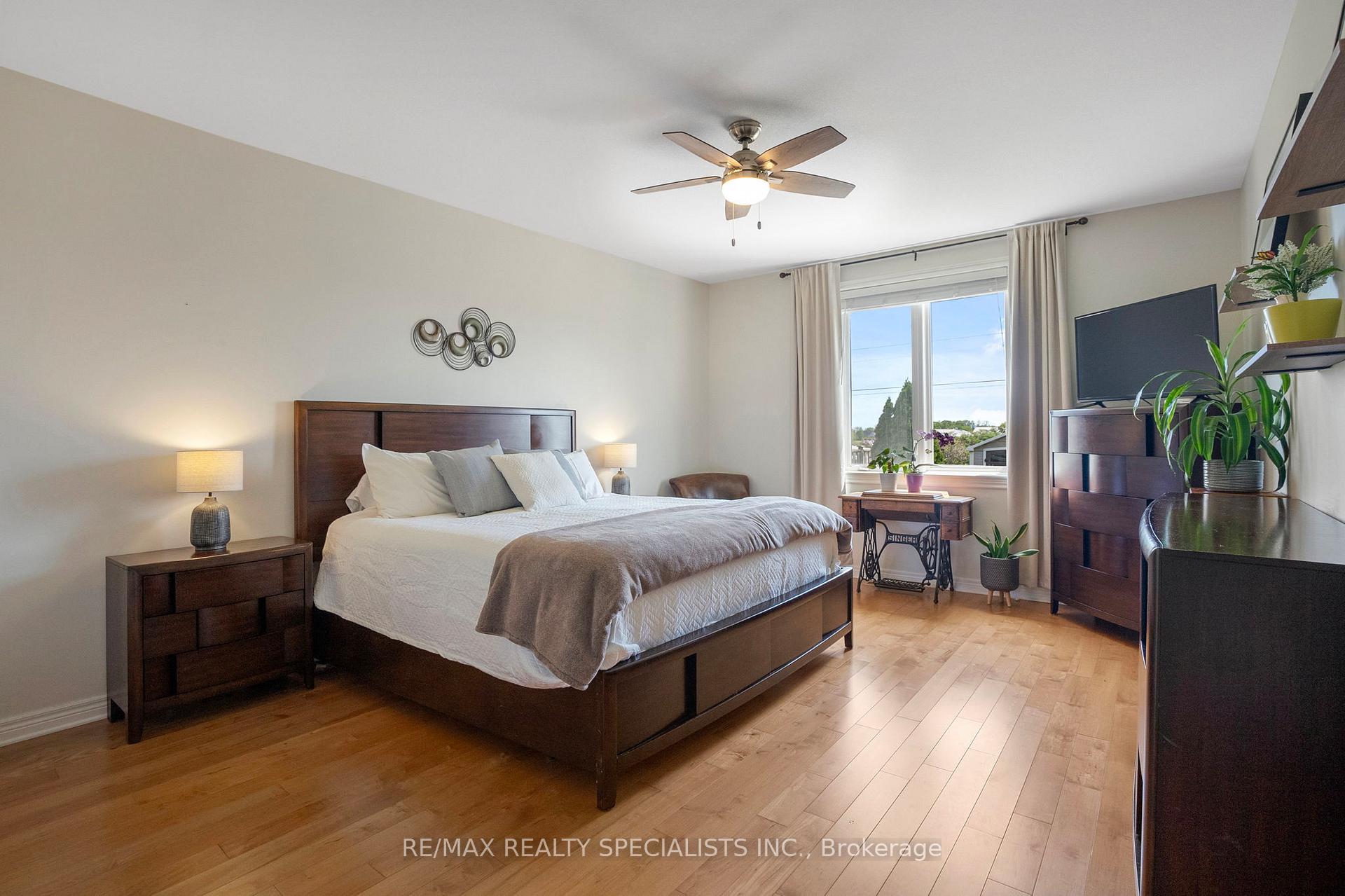 Photo 23 of 4324 Lindsey Crescent, Lincoln, Beamsville — HOMEH