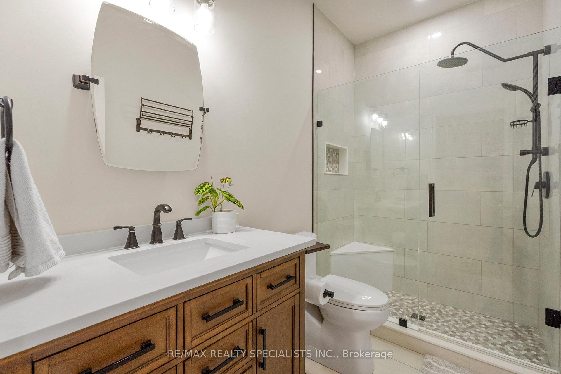 Photo 28 of 4324 Lindsey Crescent, Lincoln, Beamsville — HOMEH