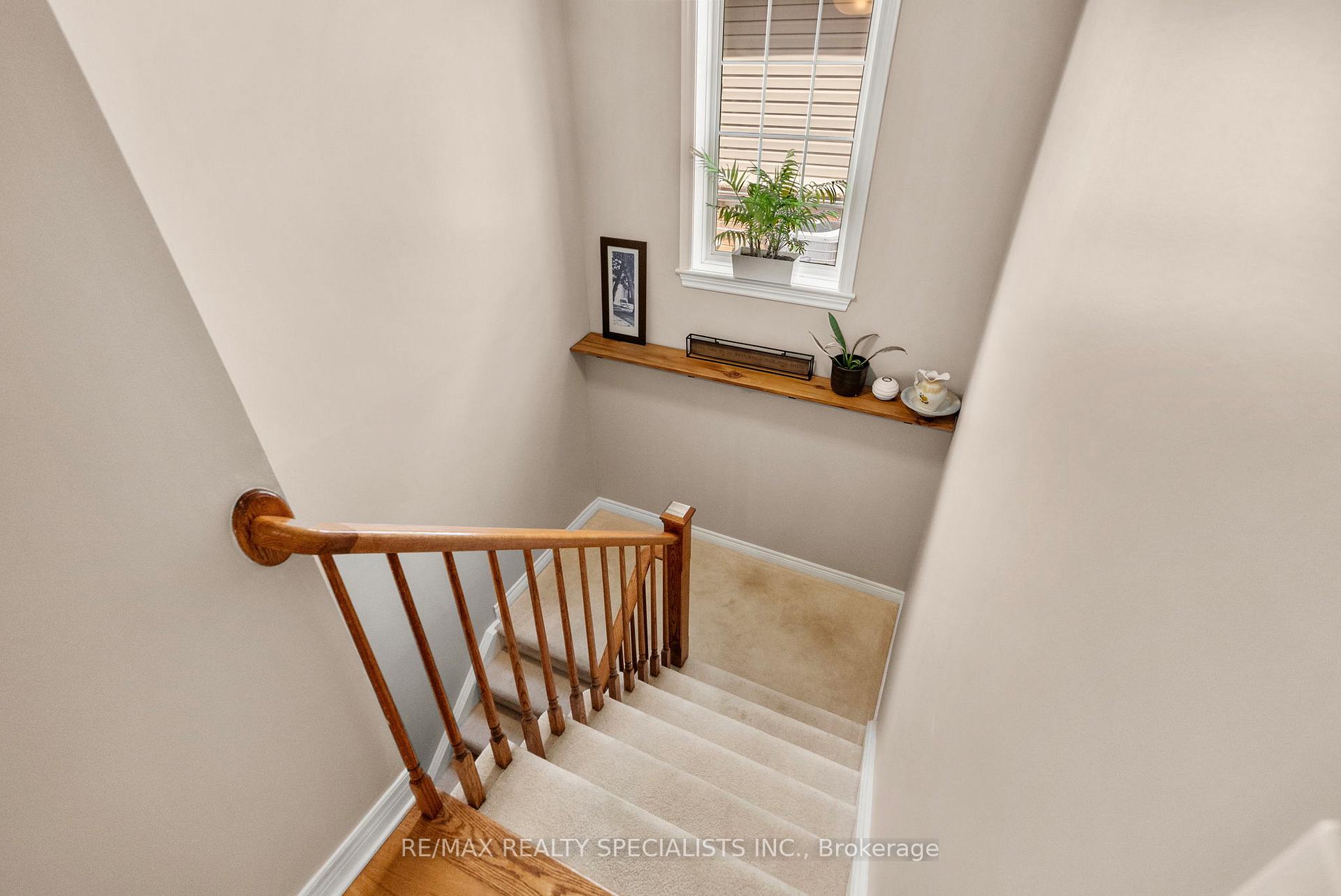Photo 33 of 4324 Lindsey Crescent, Lincoln, Beamsville — HOMEH